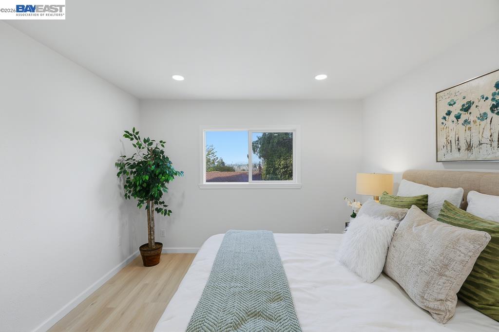 Detail Gallery Image 16 of 43 For 769 Covina Way, Fremont,  CA 94539 - 5 Beds | 3 Baths