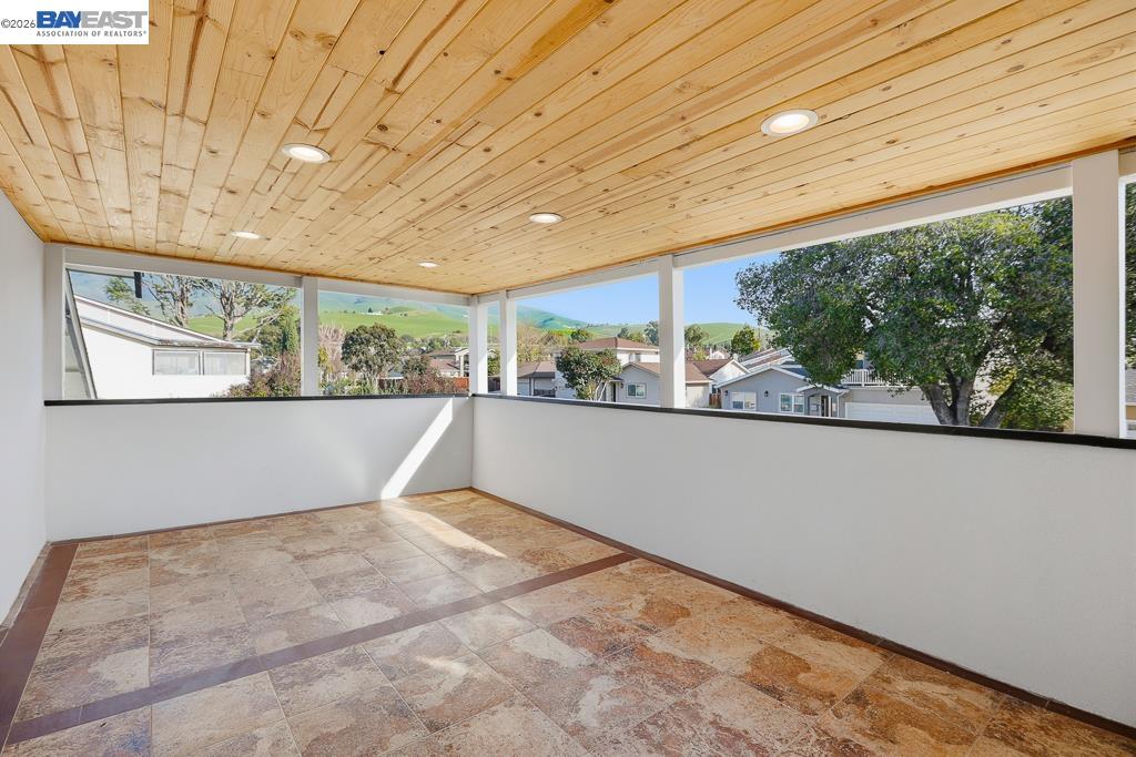 Detail Gallery Image 22 of 43 For 769 Covina Way, Fremont,  CA 94539 - 5 Beds | 3 Baths