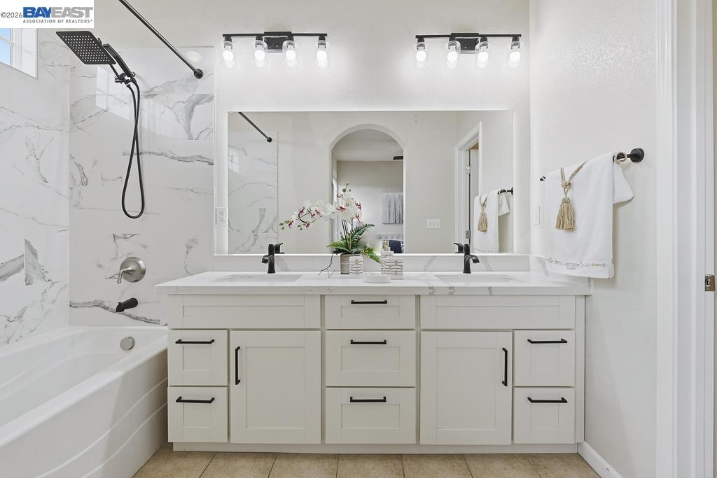 Detail Gallery Image 40 of 53 For 3937 Forest Cir, Castro Valley,  CA 94546 - 3 Beds | 3/1 Baths