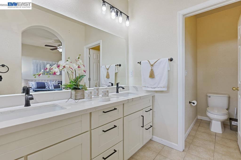 Detail Gallery Image 42 of 53 For 3937 Forest Cir, Castro Valley,  CA 94546 - 3 Beds | 3/1 Baths