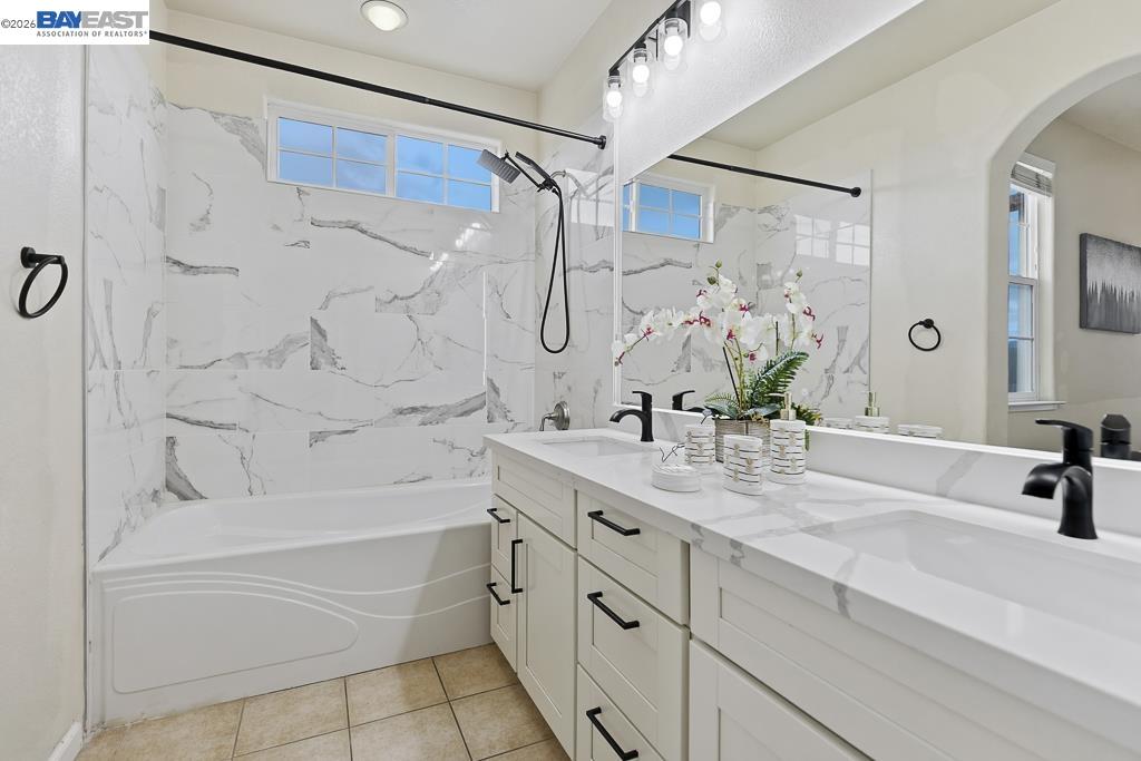 Detail Gallery Image 44 of 53 For 3937 Forest Cir, Castro Valley,  CA 94546 - 3 Beds | 3/1 Baths