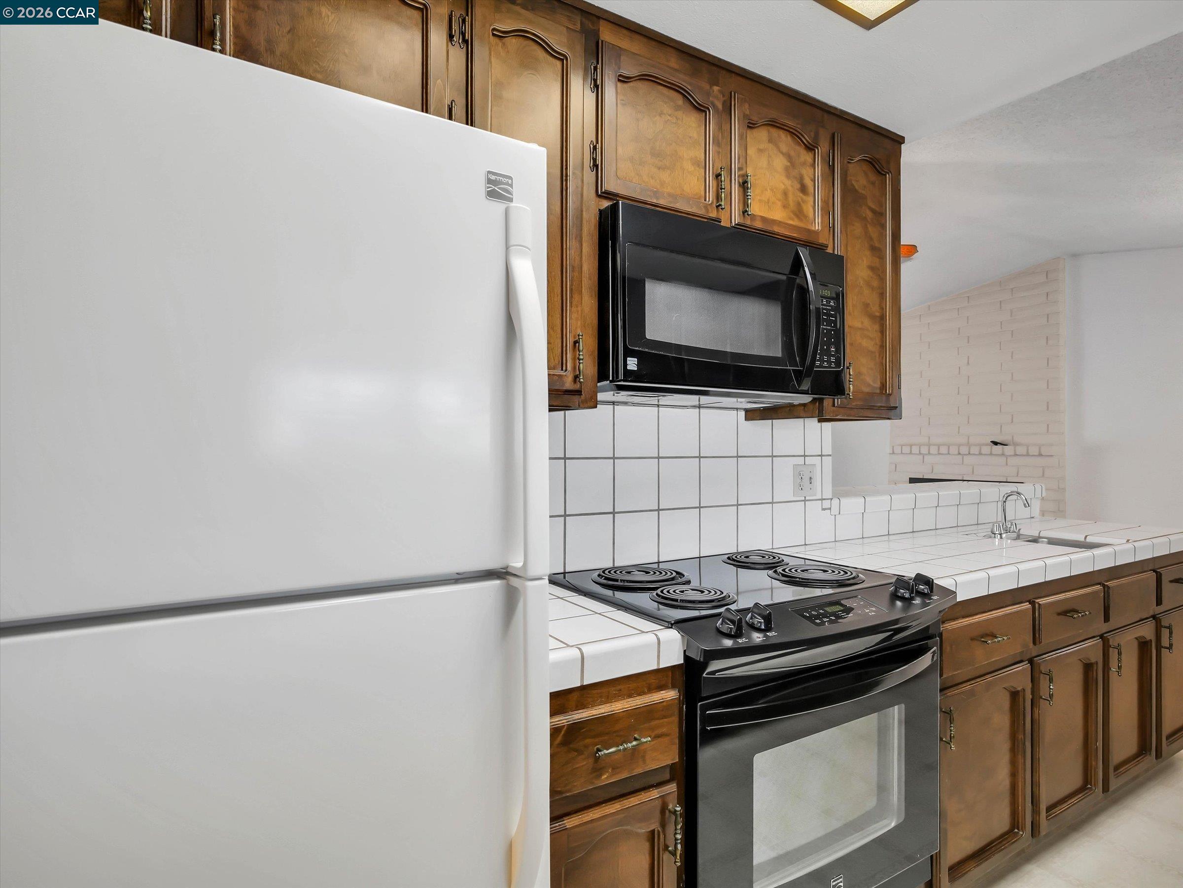 Detail Gallery Image 15 of 39 For 3304 Swallow Dr, Modesto,  CA 95356 - 3 Beds | 2 Baths