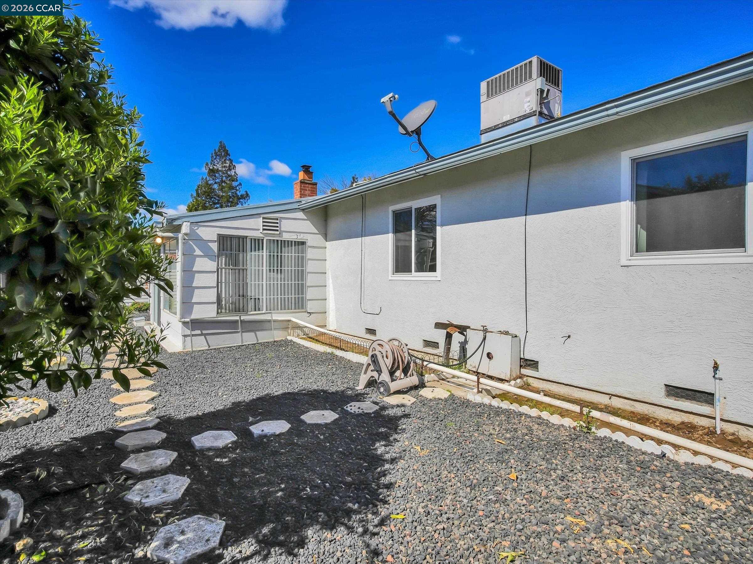 Detail Gallery Image 37 of 39 For 3304 Swallow Dr, Modesto,  CA 95356 - 3 Beds | 2 Baths