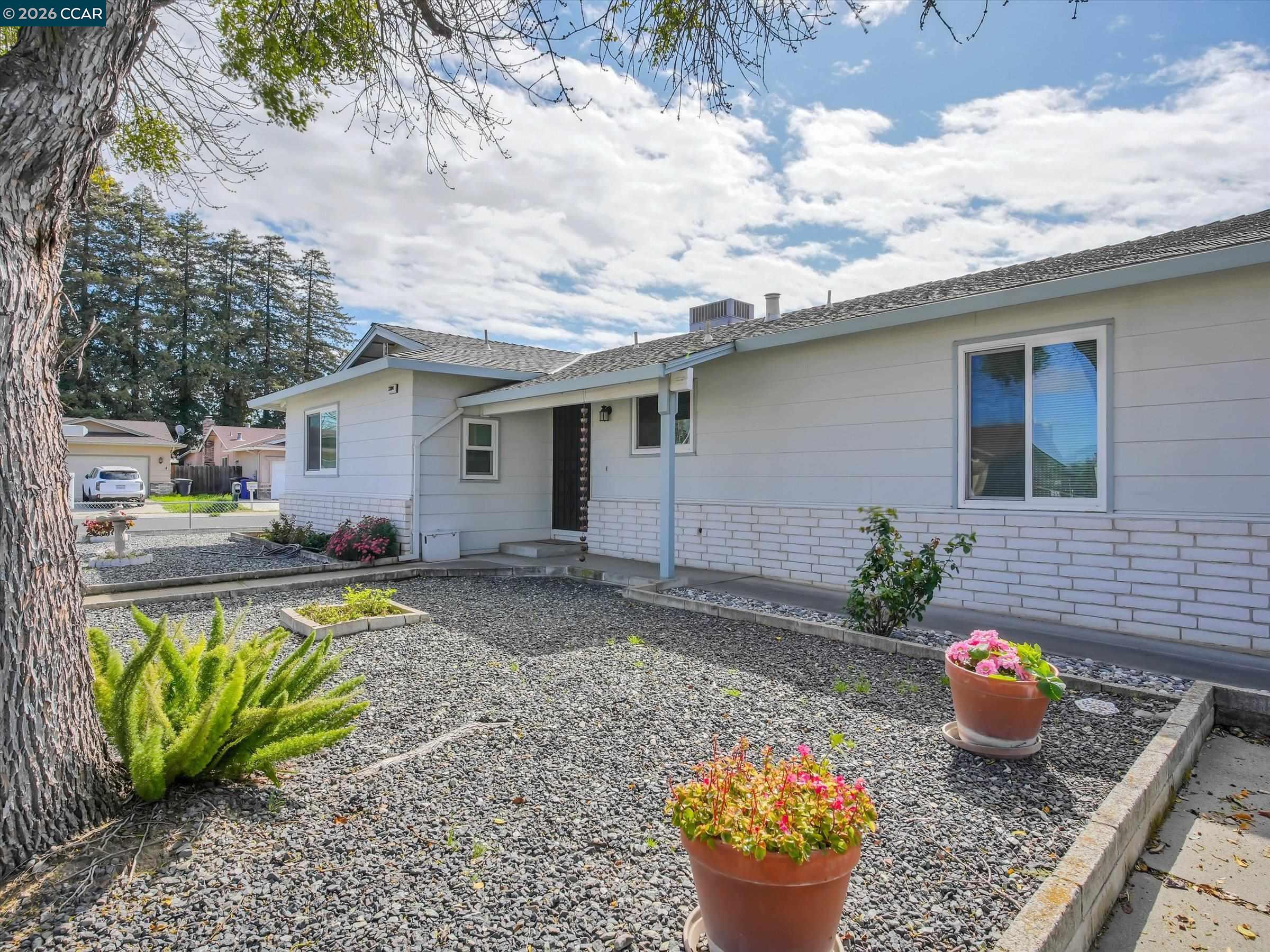 Detail Gallery Image 6 of 39 For 3304 Swallow Dr, Modesto,  CA 95356 - 3 Beds | 2 Baths