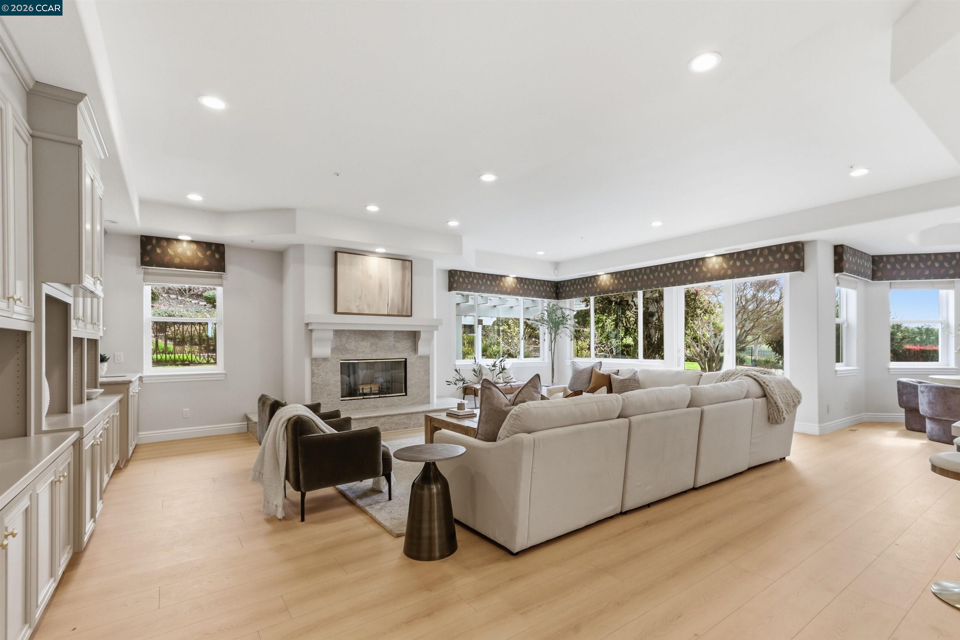 Detail Gallery Image 19 of 53 For 2981 Grapevine Ter, Fremont,  CA 94539 - 7 Beds | 7/1 Baths