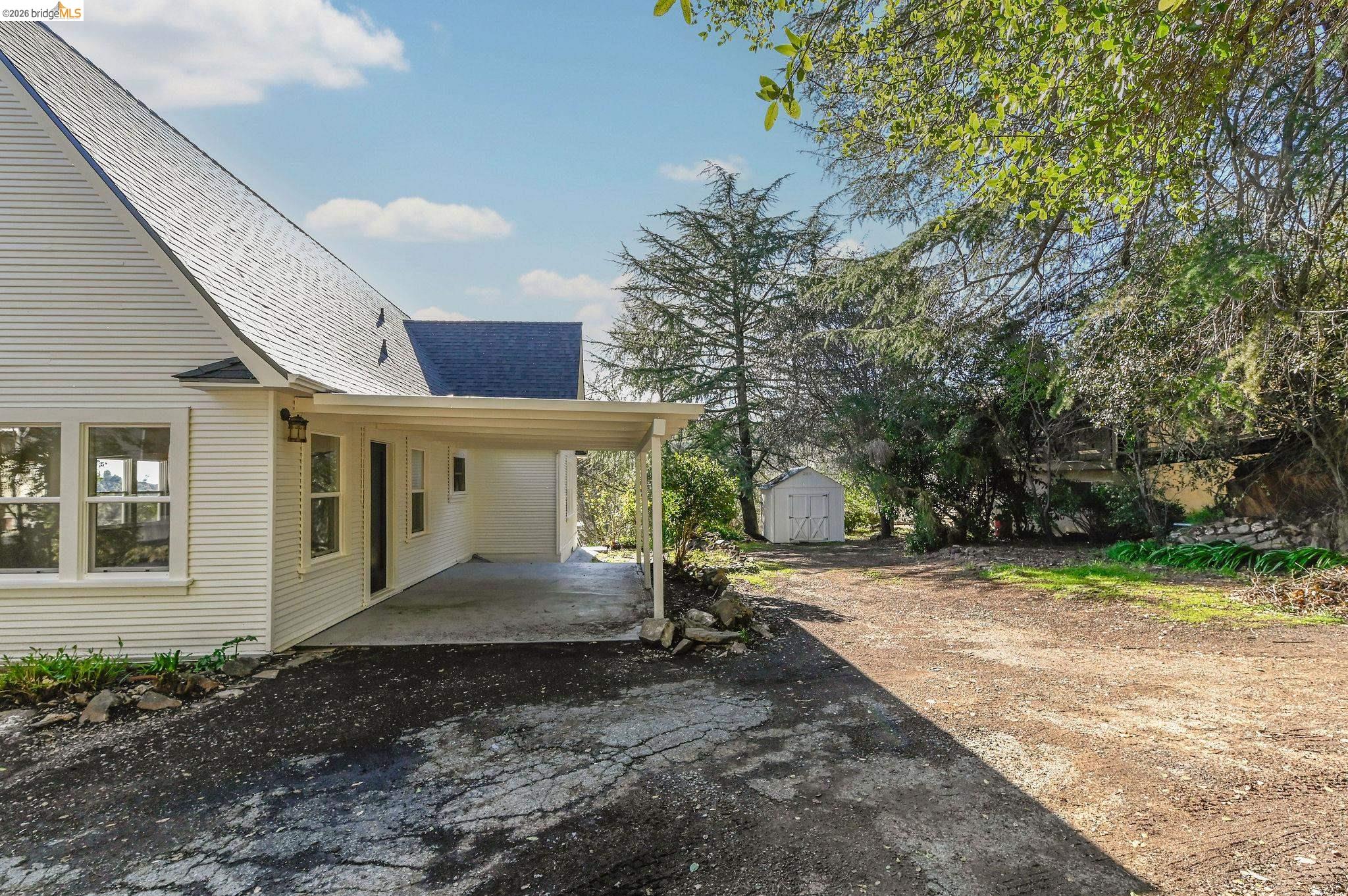 Detail Gallery Image 13 of 45 For 40 Upper Sunset Dr, Sonora,  CA 95370 - 3 Beds | 2 Baths