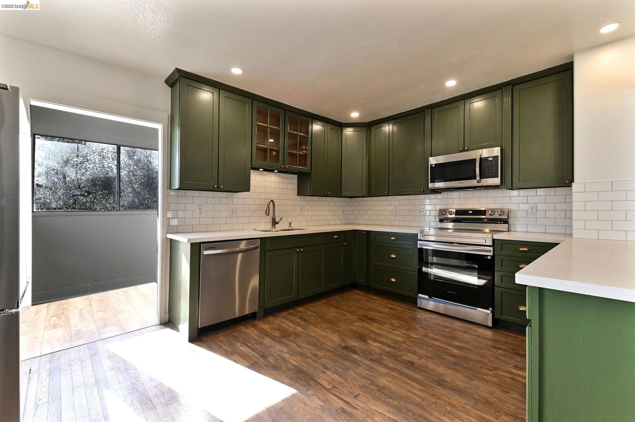 Detail Gallery Image 22 of 45 For 40 Upper Sunset Dr, Sonora,  CA 95370 - 3 Beds | 2 Baths