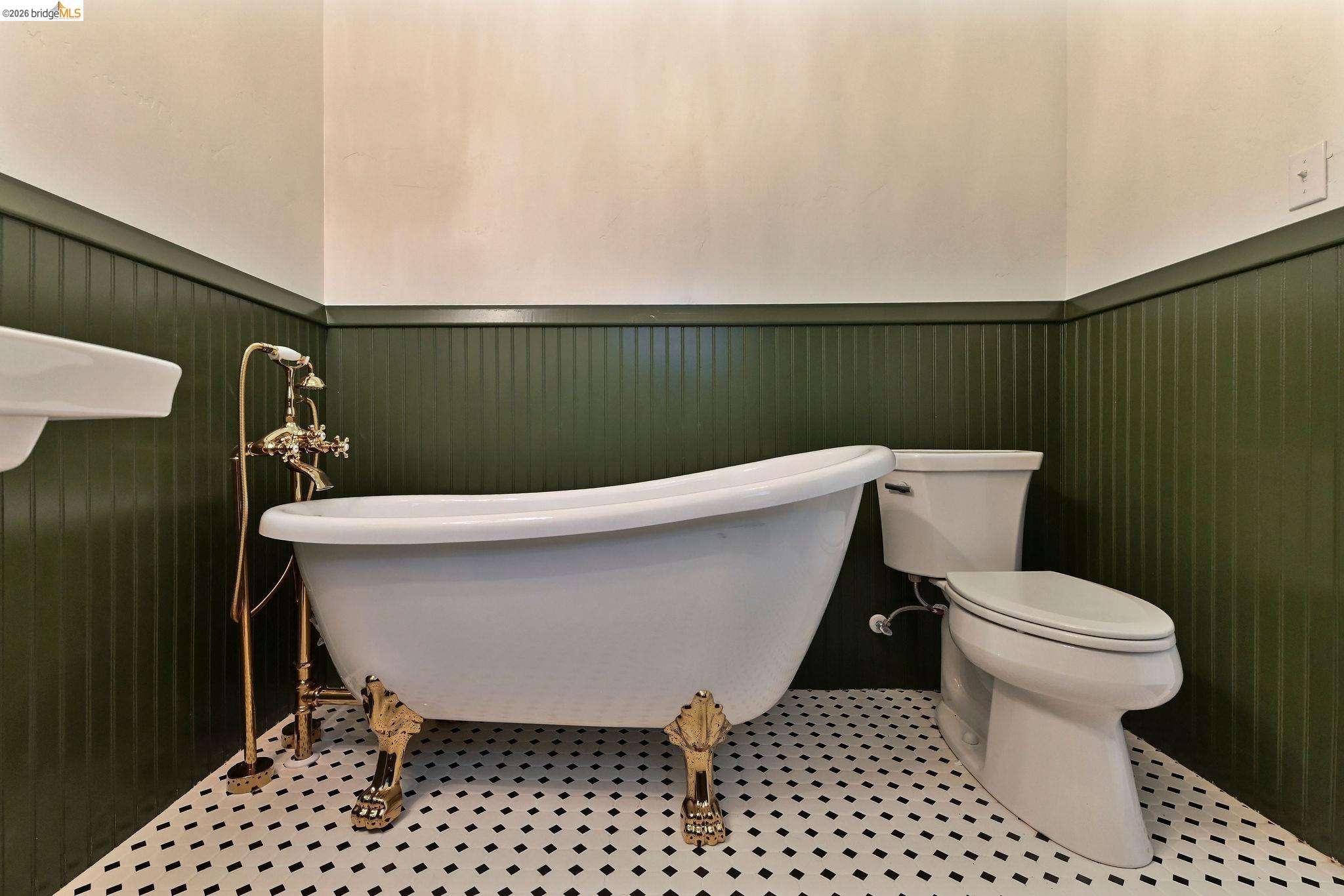 Detail Gallery Image 27 of 45 For 40 Upper Sunset Dr, Sonora,  CA 95370 - 3 Beds | 2 Baths