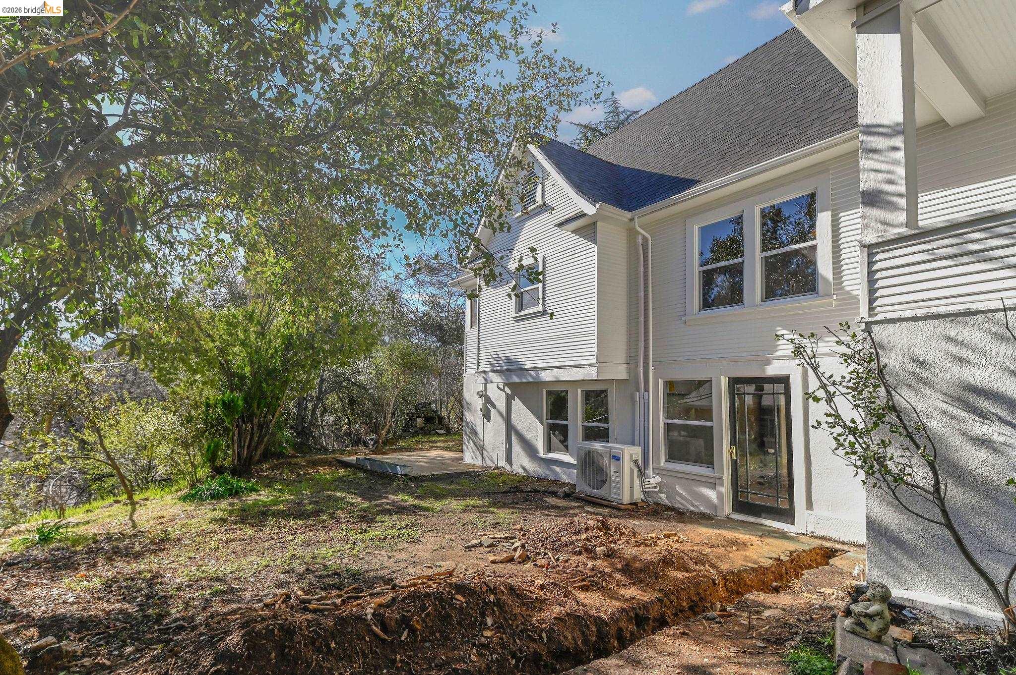 Detail Gallery Image 5 of 45 For 40 Upper Sunset Dr, Sonora,  CA 95370 - 3 Beds | 2 Baths