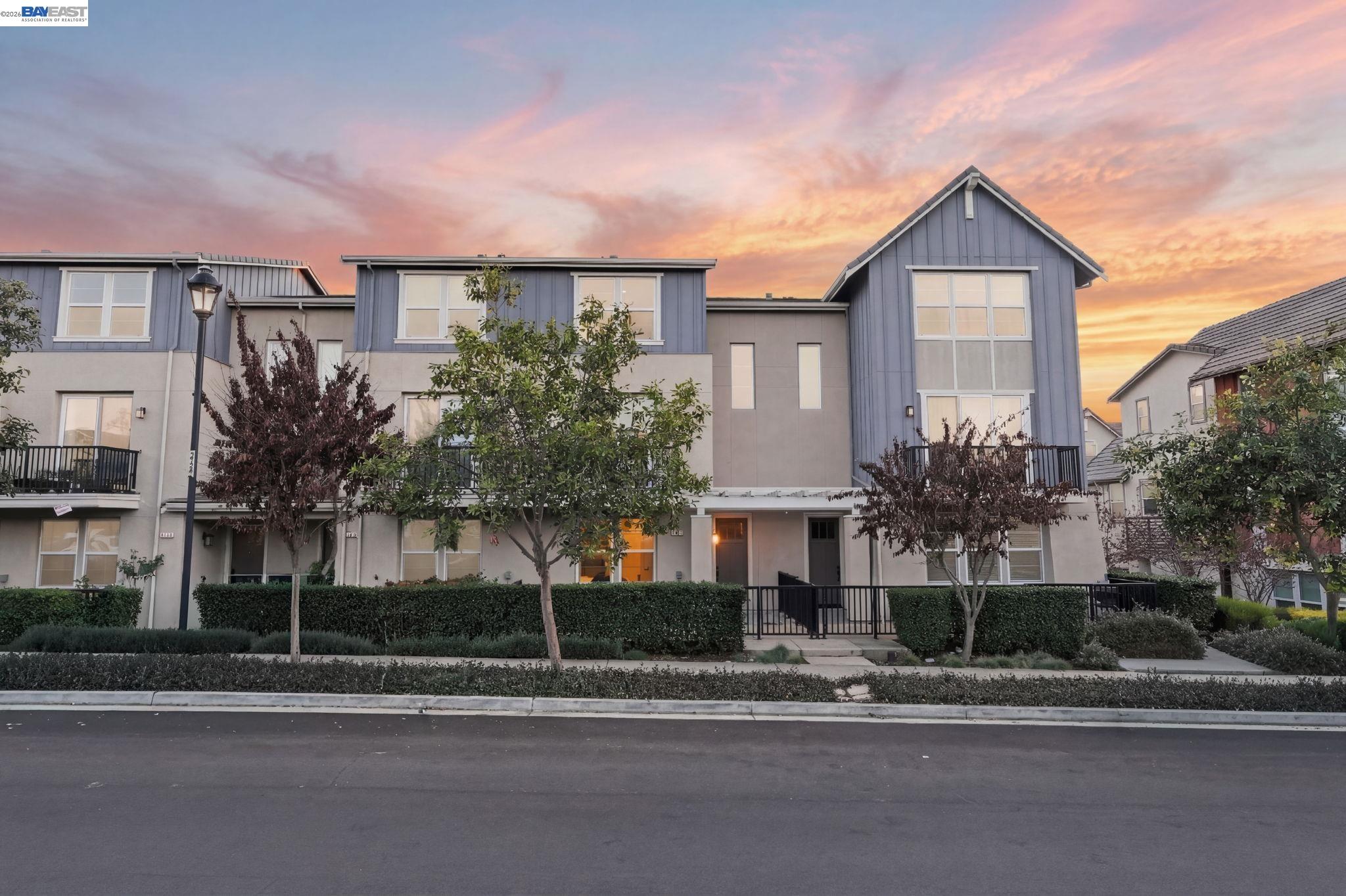 Photo #1: 41126220 Listing: Photo #1