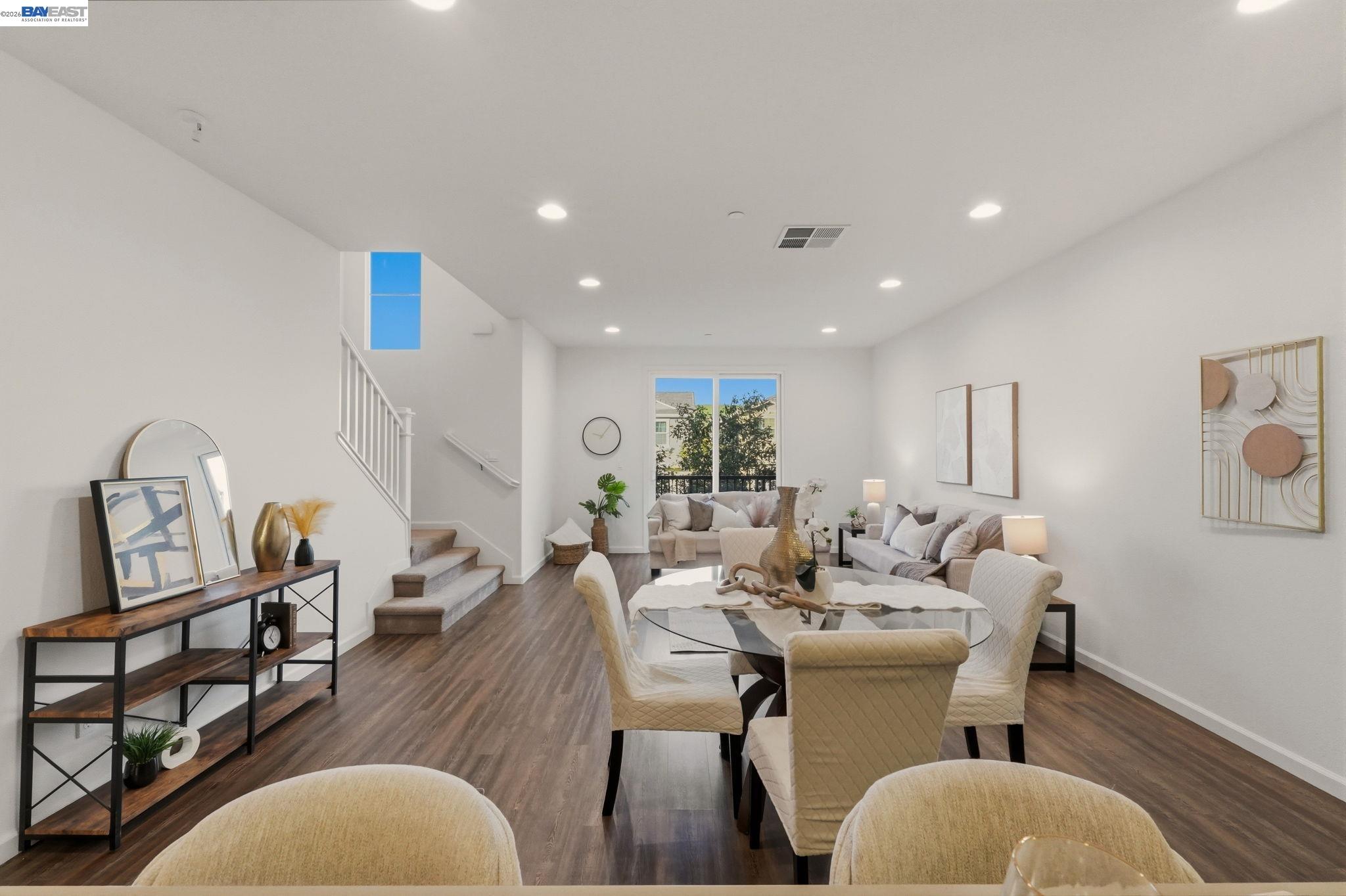 Photo #12: 41126220 Listing: Photo #12