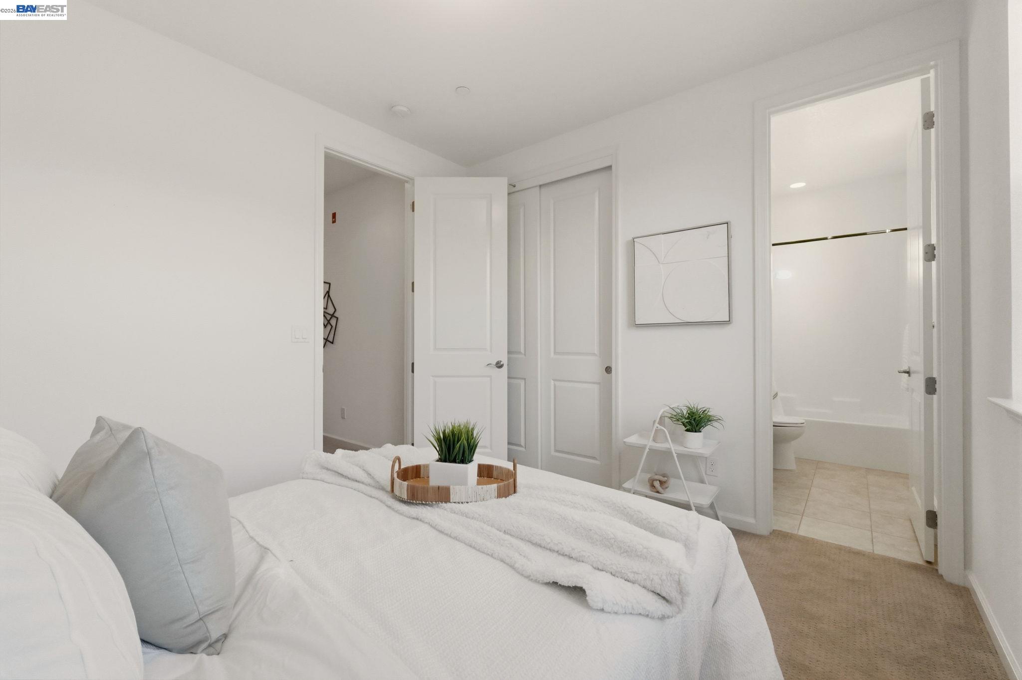 Photo #32: 41126220 Listing: Photo #32