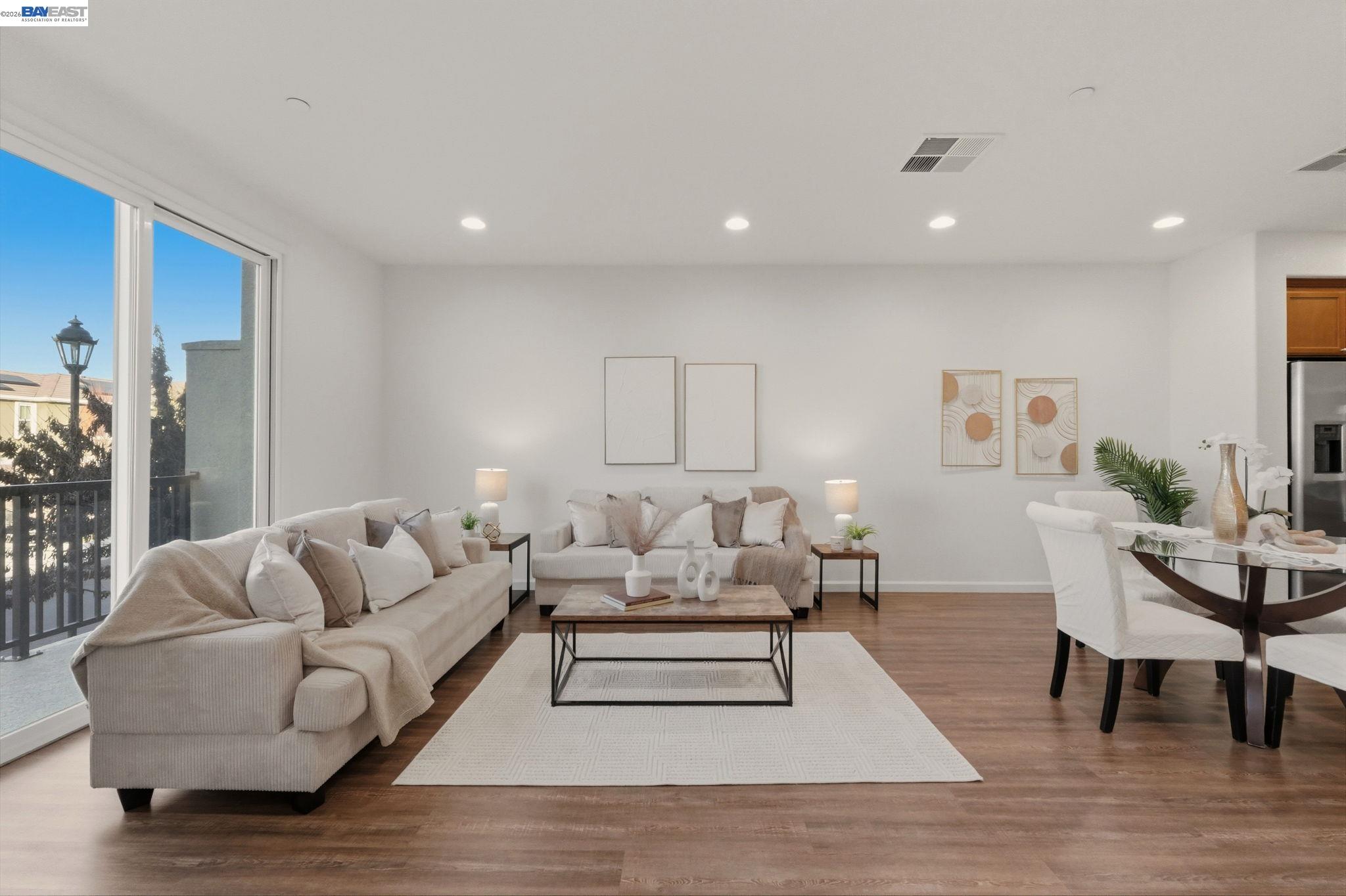 Photo #8: 41126220 Listing: Photo #8