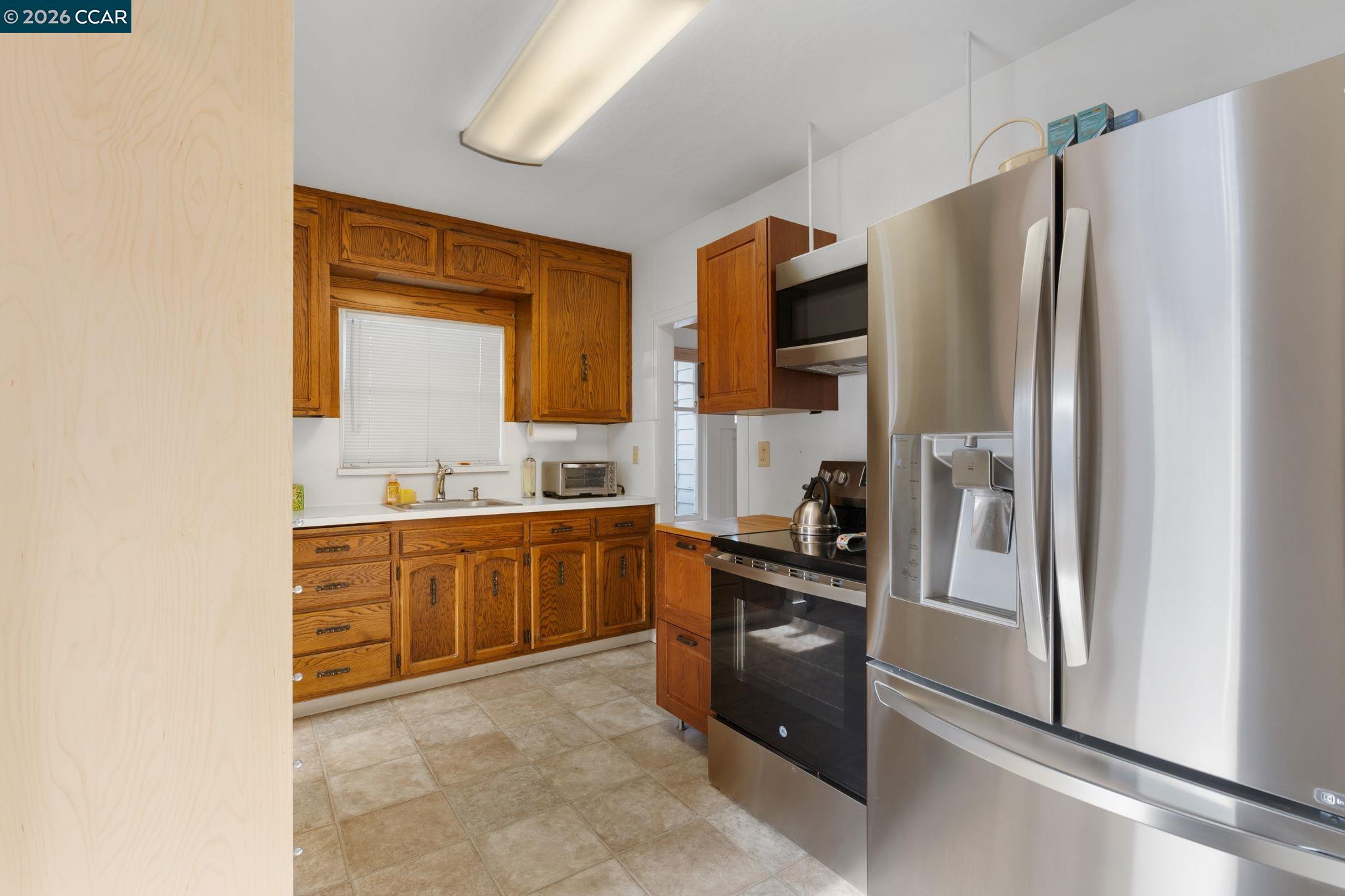 Detail Gallery Image 18 of 34 For 1308 Pine St, Martinez,  CA 94553 - 1 Beds | 1 Baths