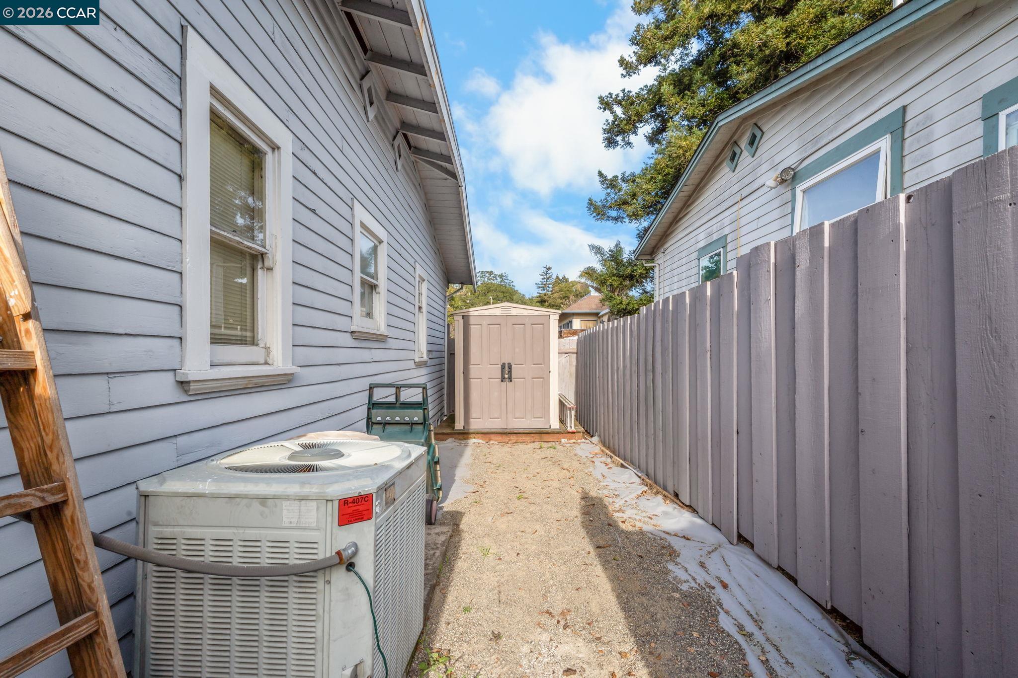 Detail Gallery Image 24 of 34 For 1308 Pine St, Martinez,  CA 94553 - 1 Beds | 1 Baths