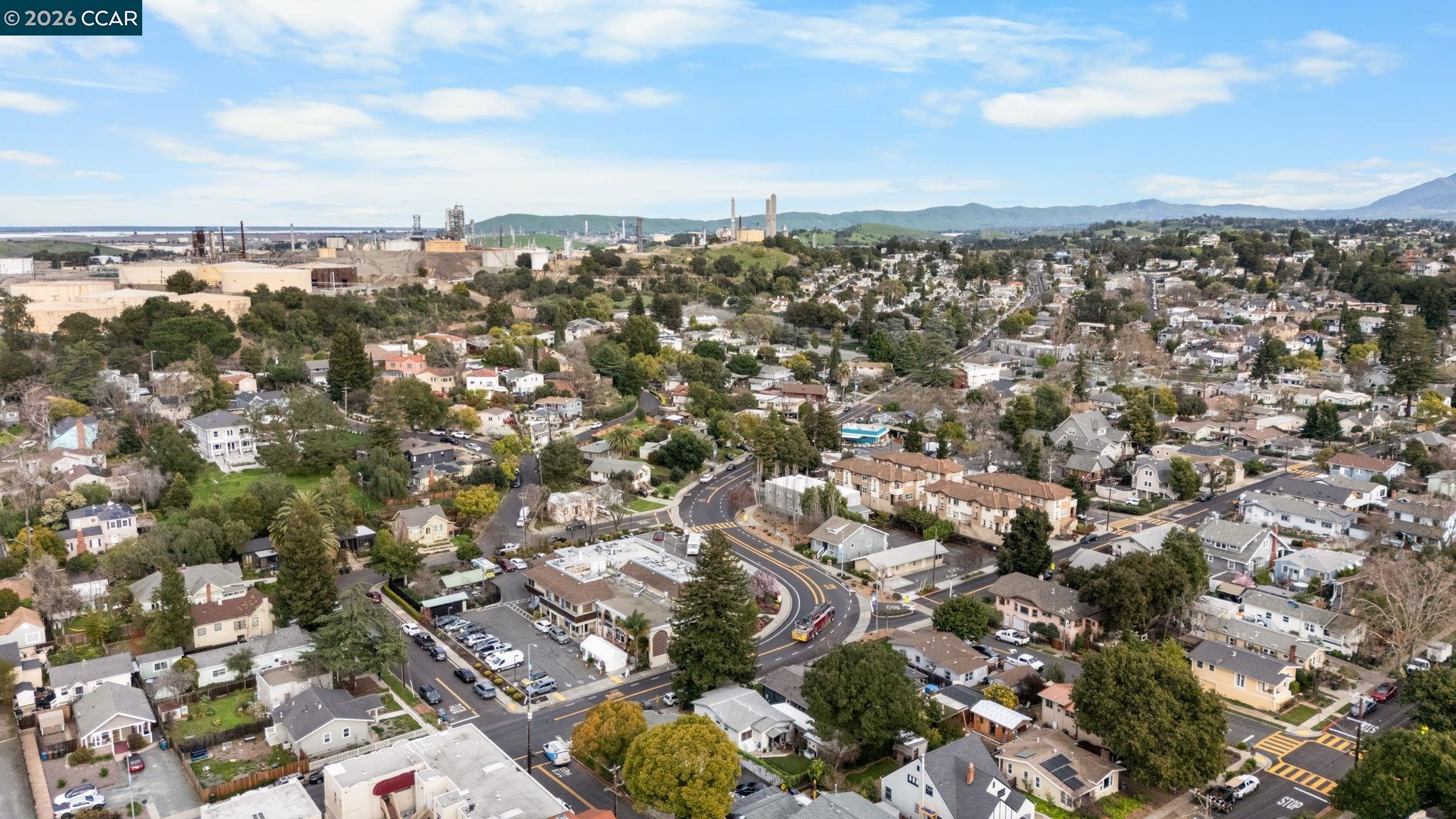 Detail Gallery Image 32 of 34 For 1308 Pine St, Martinez,  CA 94553 - 1 Beds | 1 Baths