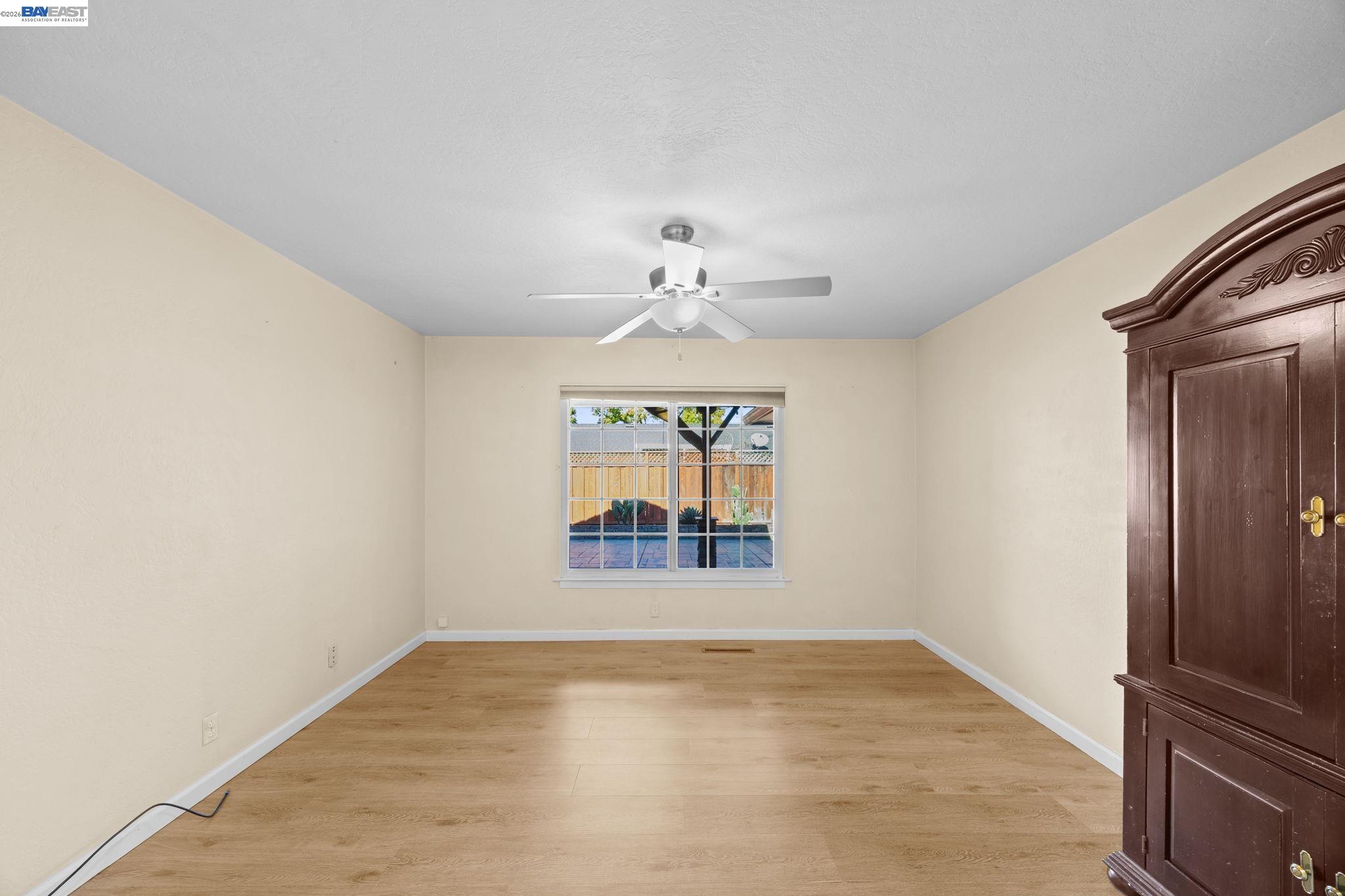 Detail Gallery Image 13 of 31 For 5229 Sabin Ave, Fremont,  CA 94536 - 4 Beds | 3 Baths