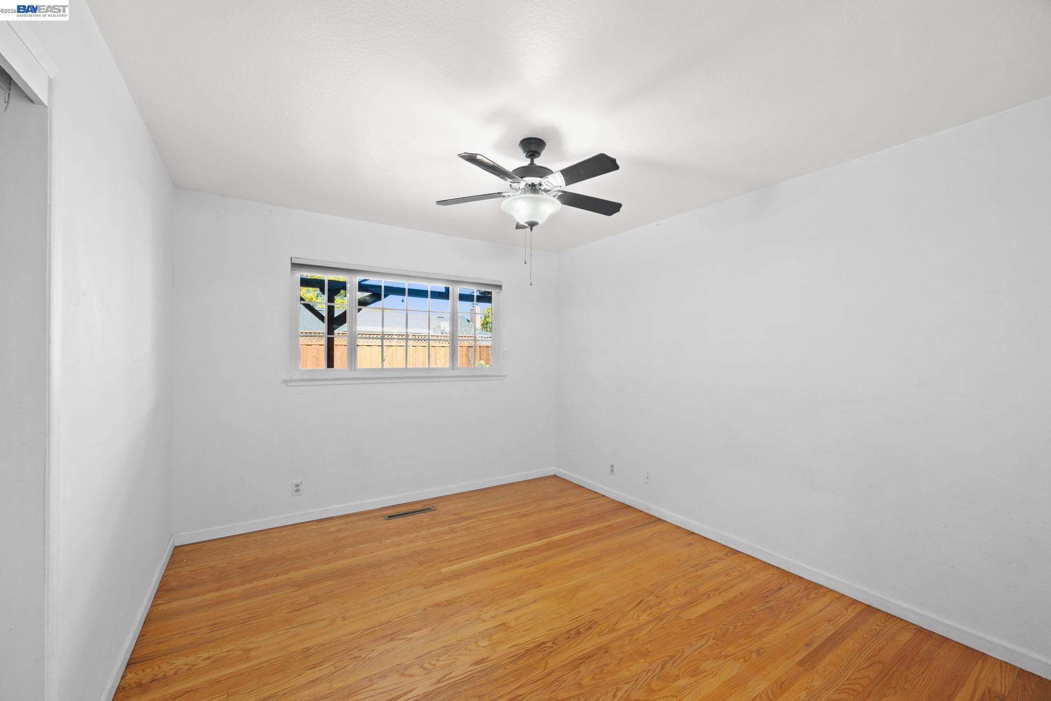 Detail Gallery Image 14 of 31 For 5229 Sabin Ave, Fremont,  CA 94536 - 4 Beds | 3 Baths