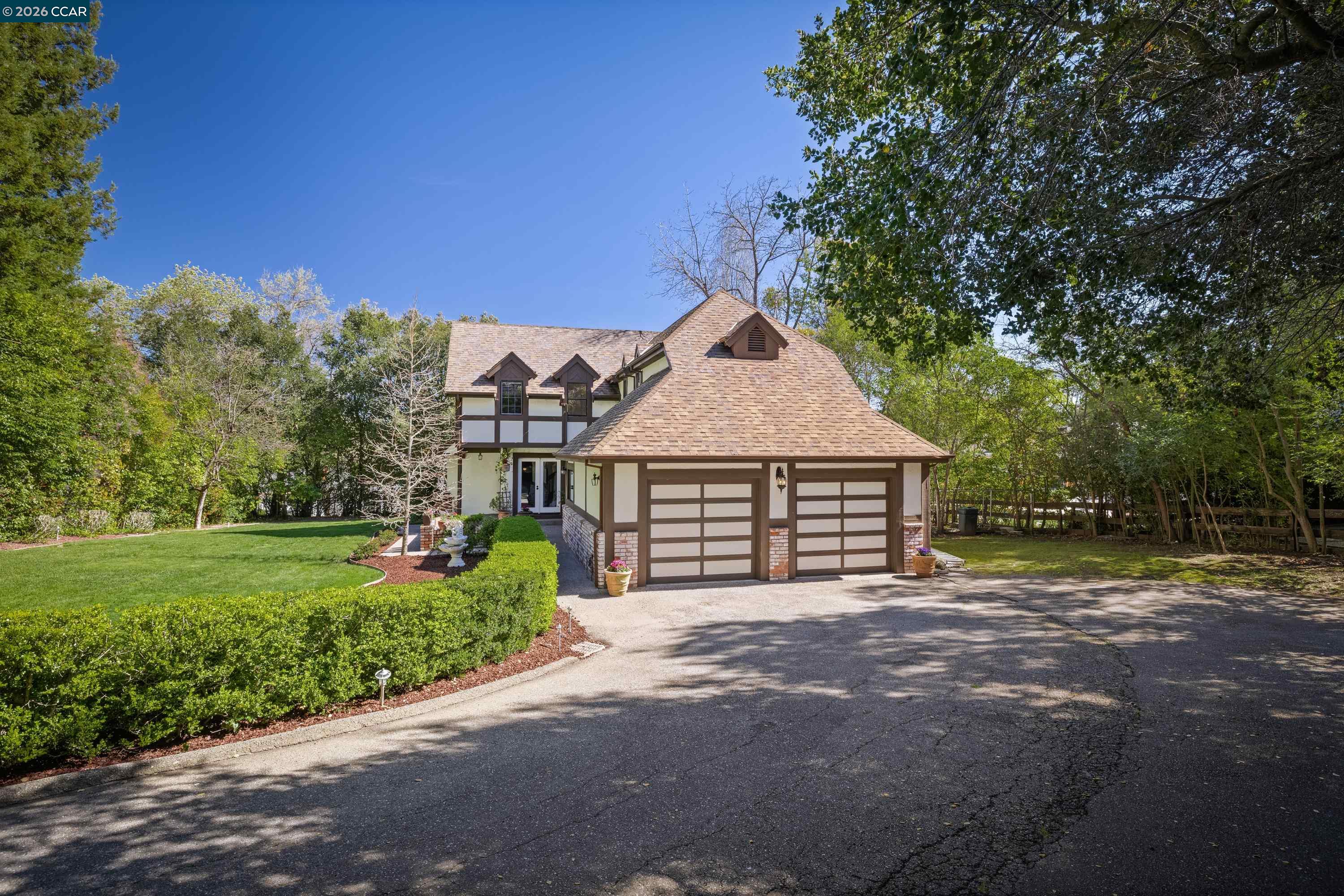 Detail Gallery Image 4 of 37 For 1645 Livorna Road West, Alamo,  CA 94507 - 3 Beds | 2/1 Baths