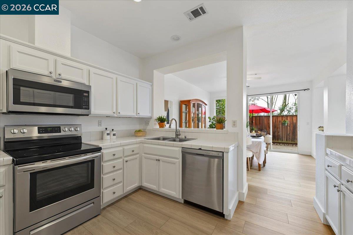 Photo #14: 41126225 Listing: Photo #14