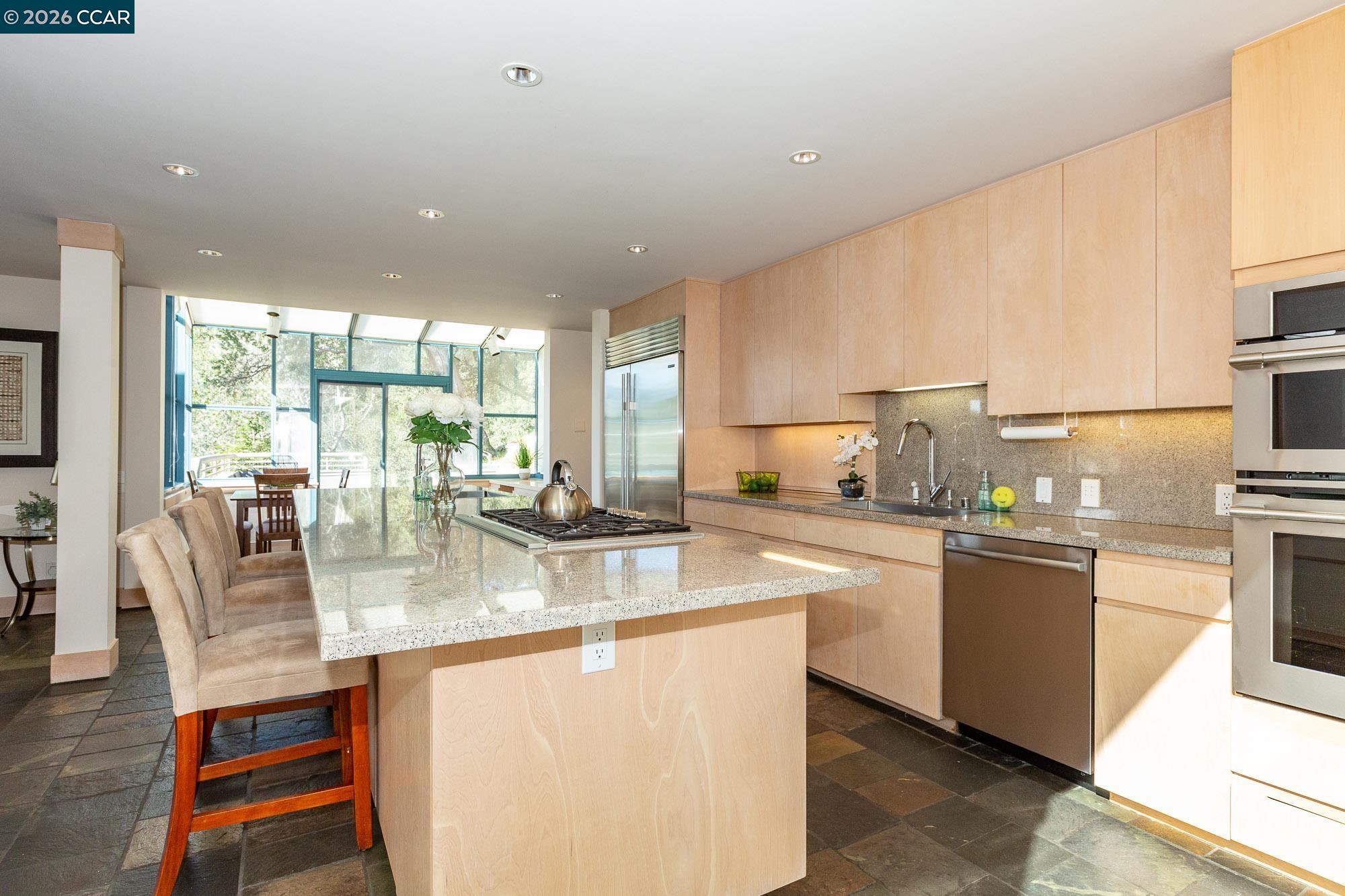 Detail Gallery Image 18 of 55 For 319 Tappan Ter, Orinda,  CA 94563 - 5 Beds | 4/1 Baths