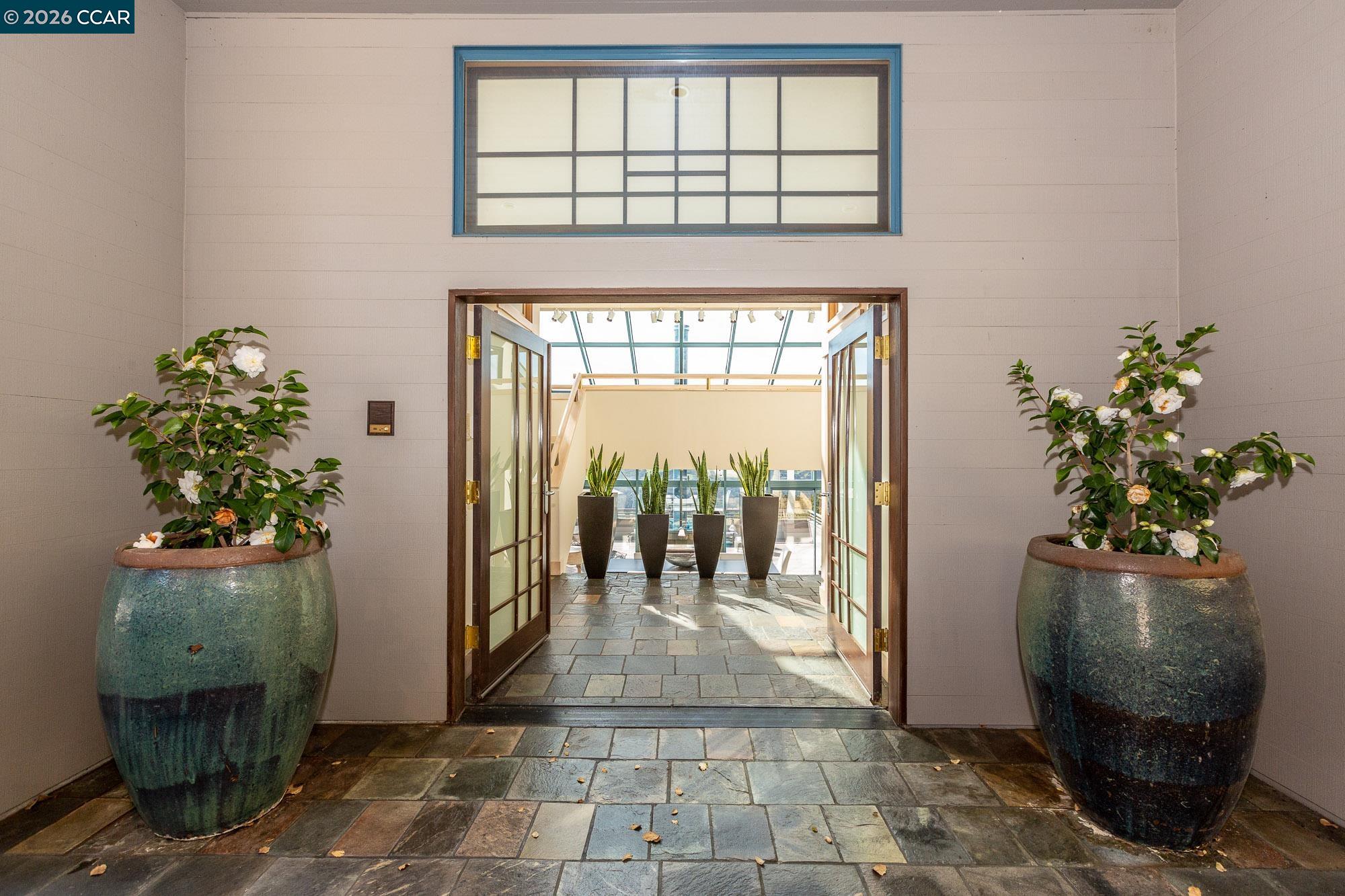 Detail Gallery Image 3 of 55 For 319 Tappan Ter, Orinda,  CA 94563 - 5 Beds | 4/1 Baths