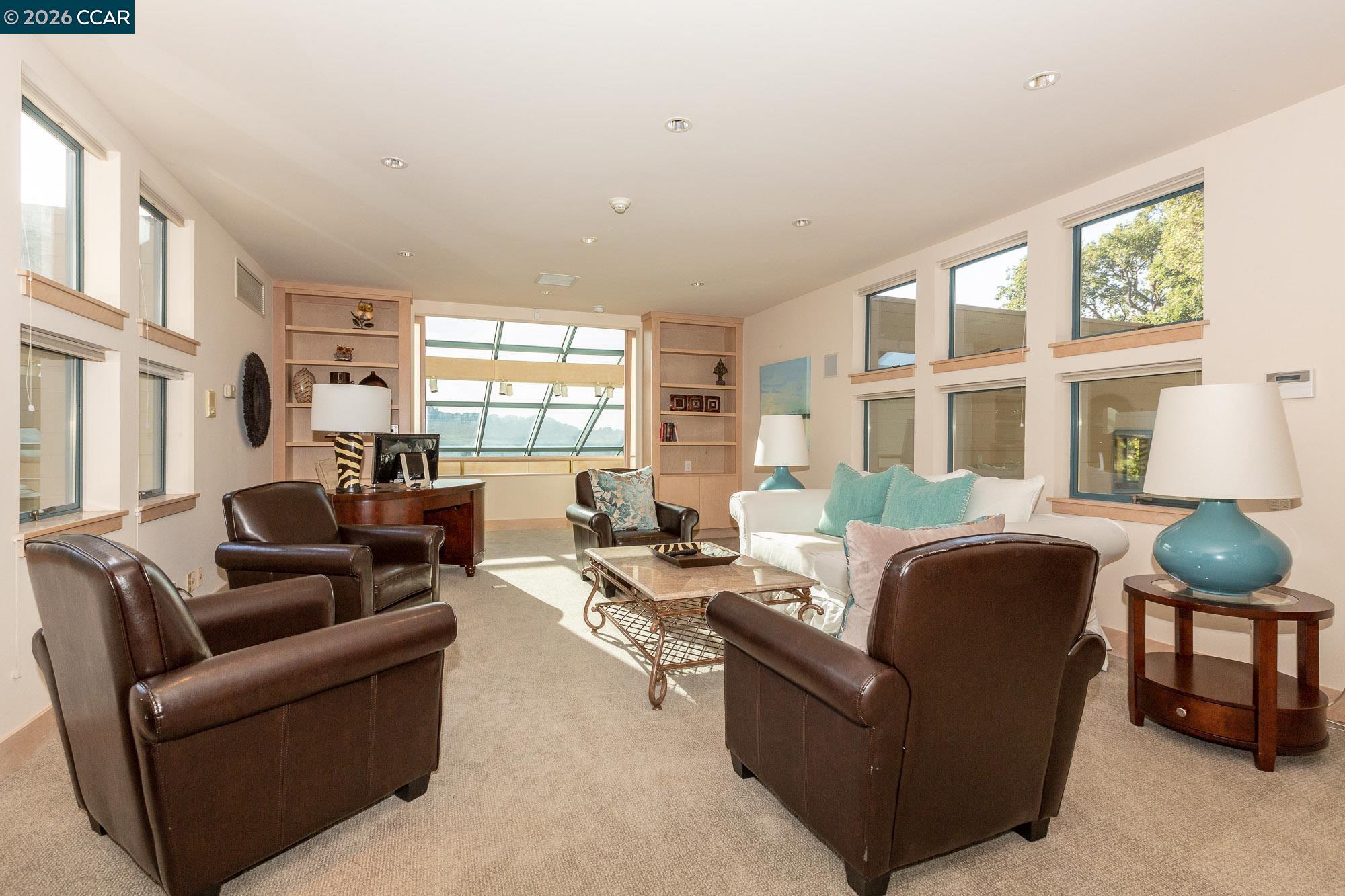 Detail Gallery Image 36 of 55 For 319 Tappan Ter, Orinda,  CA 94563 - 5 Beds | 4/1 Baths