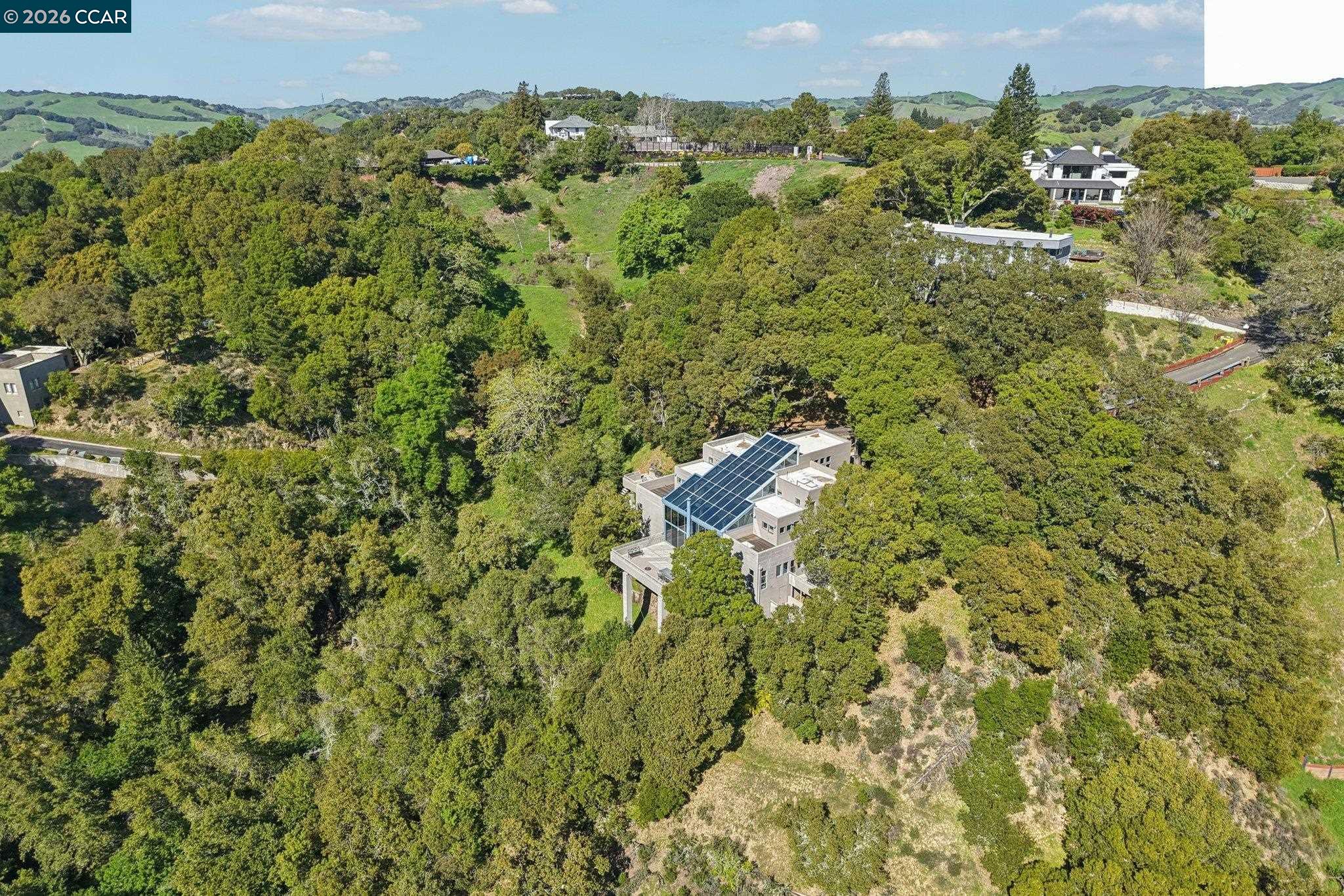 Detail Gallery Image 43 of 58 For 319 Tappan Ter, Orinda,  CA 94563 - 5 Beds | 4/1 Baths