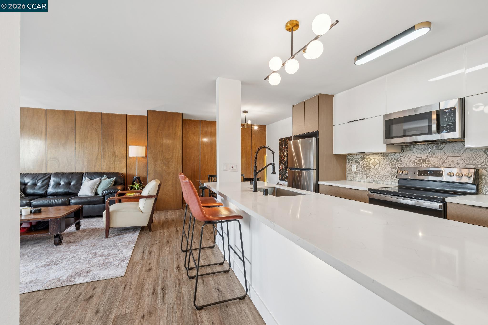 Photo #34: 41126230 Listing: Photo #34