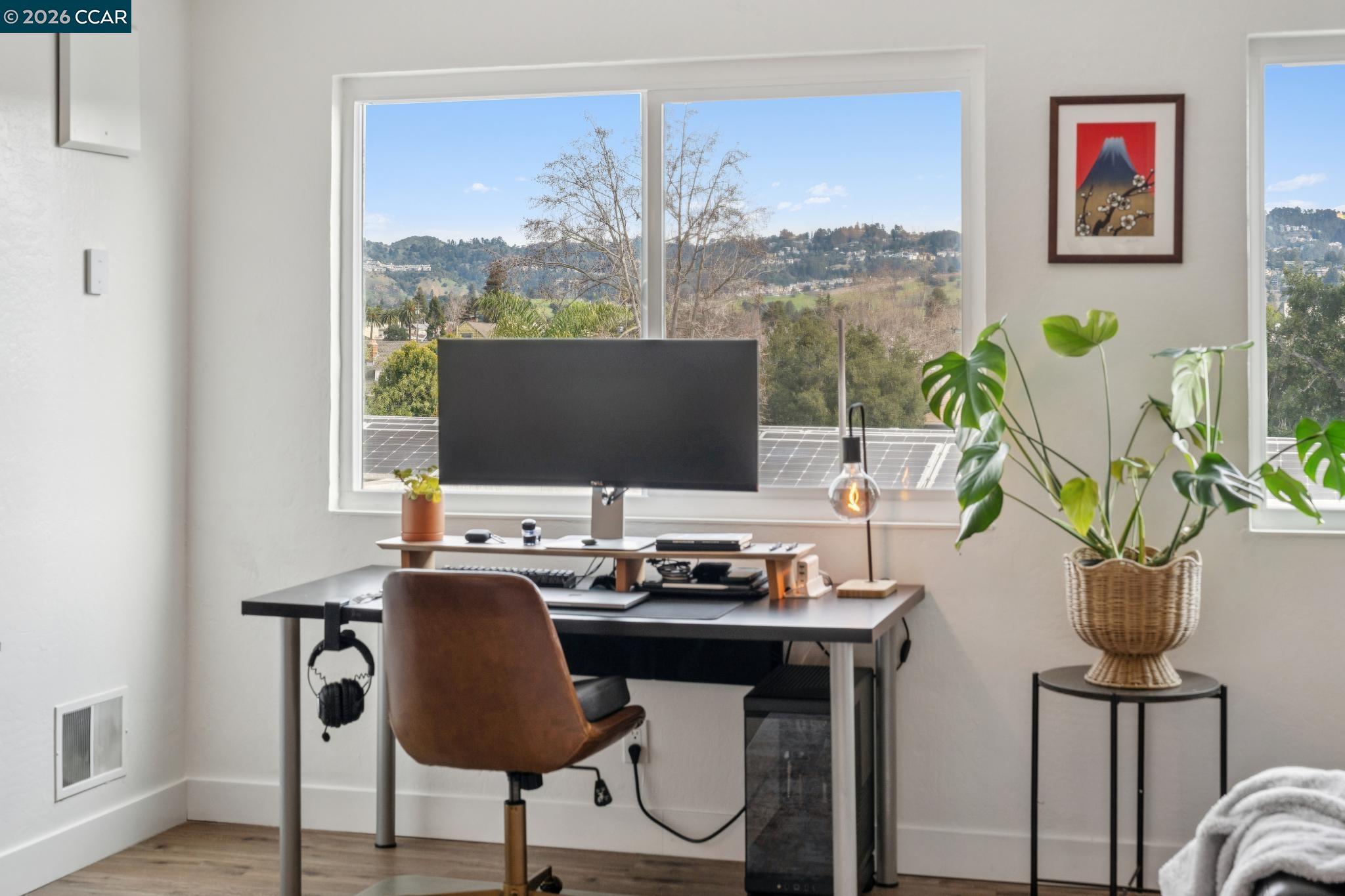 Photo #6: 41126230 Listing: Photo #6