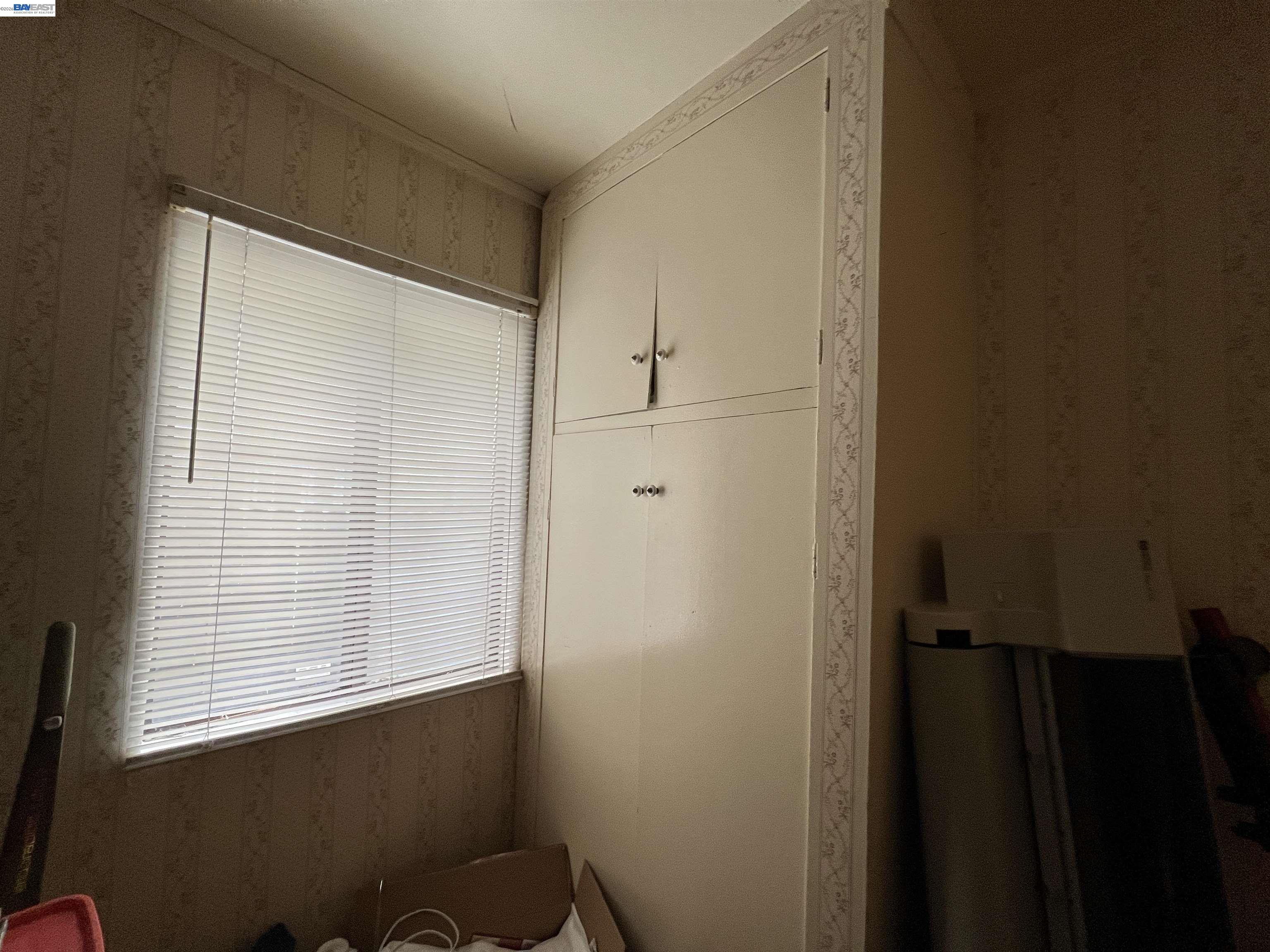 Detail Gallery Image 5 of 12 For 236 Center Ave, Pacheco,  CA 94553 - 3 Beds | 2 Baths