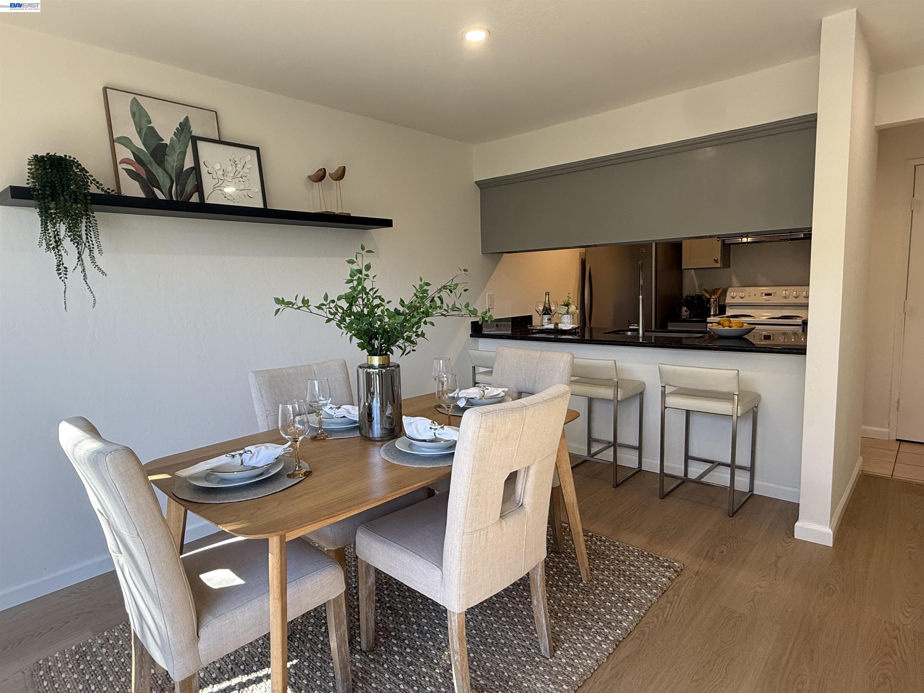 Photo #7: 41126233 Listing: Photo #7