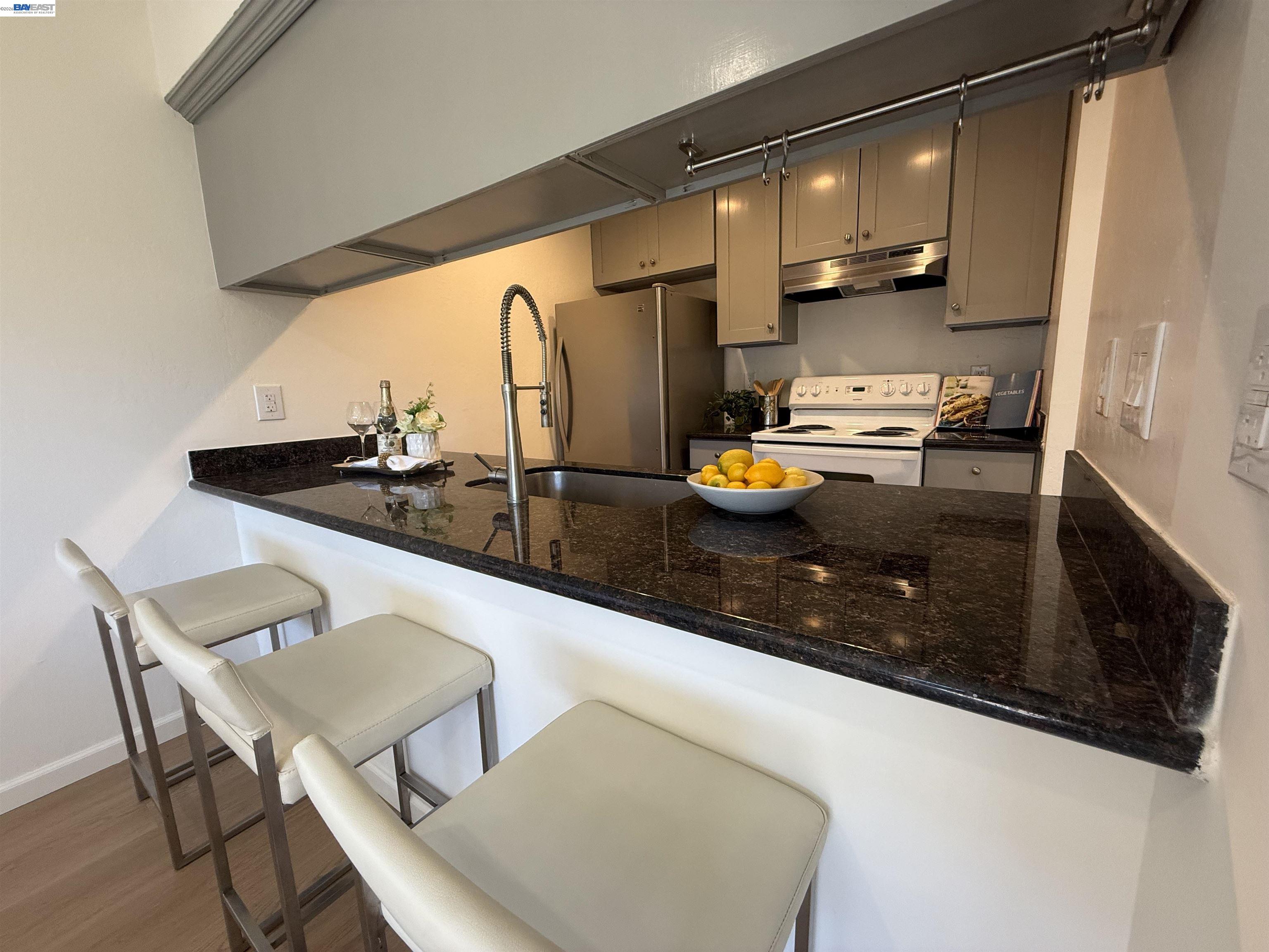 Photo #9: 41126233 Listing: Photo #9