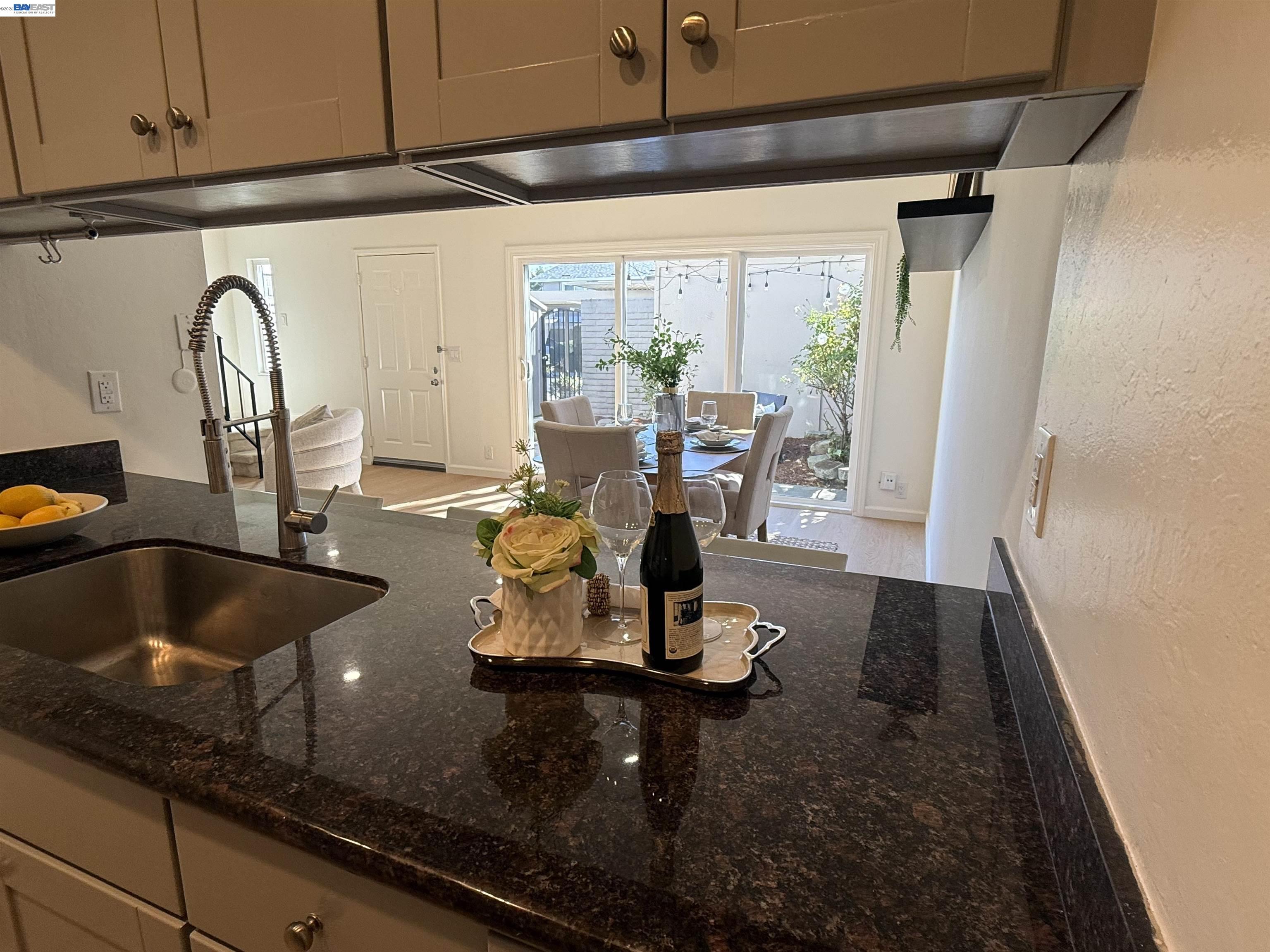 Photo #10: 41126233 Listing: Photo #10