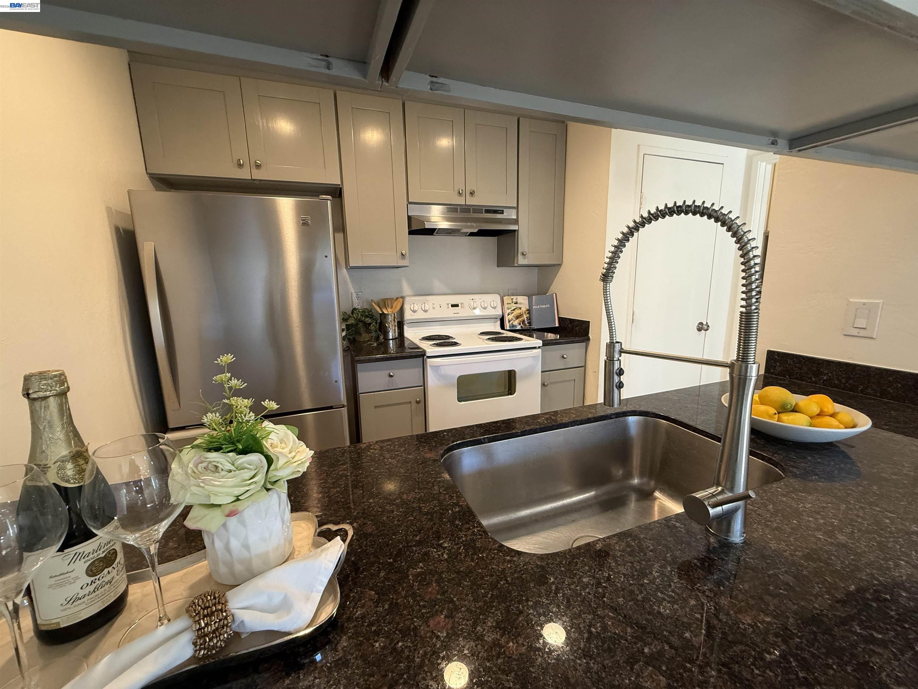 Photo #11: 41126233 Listing: Photo #11