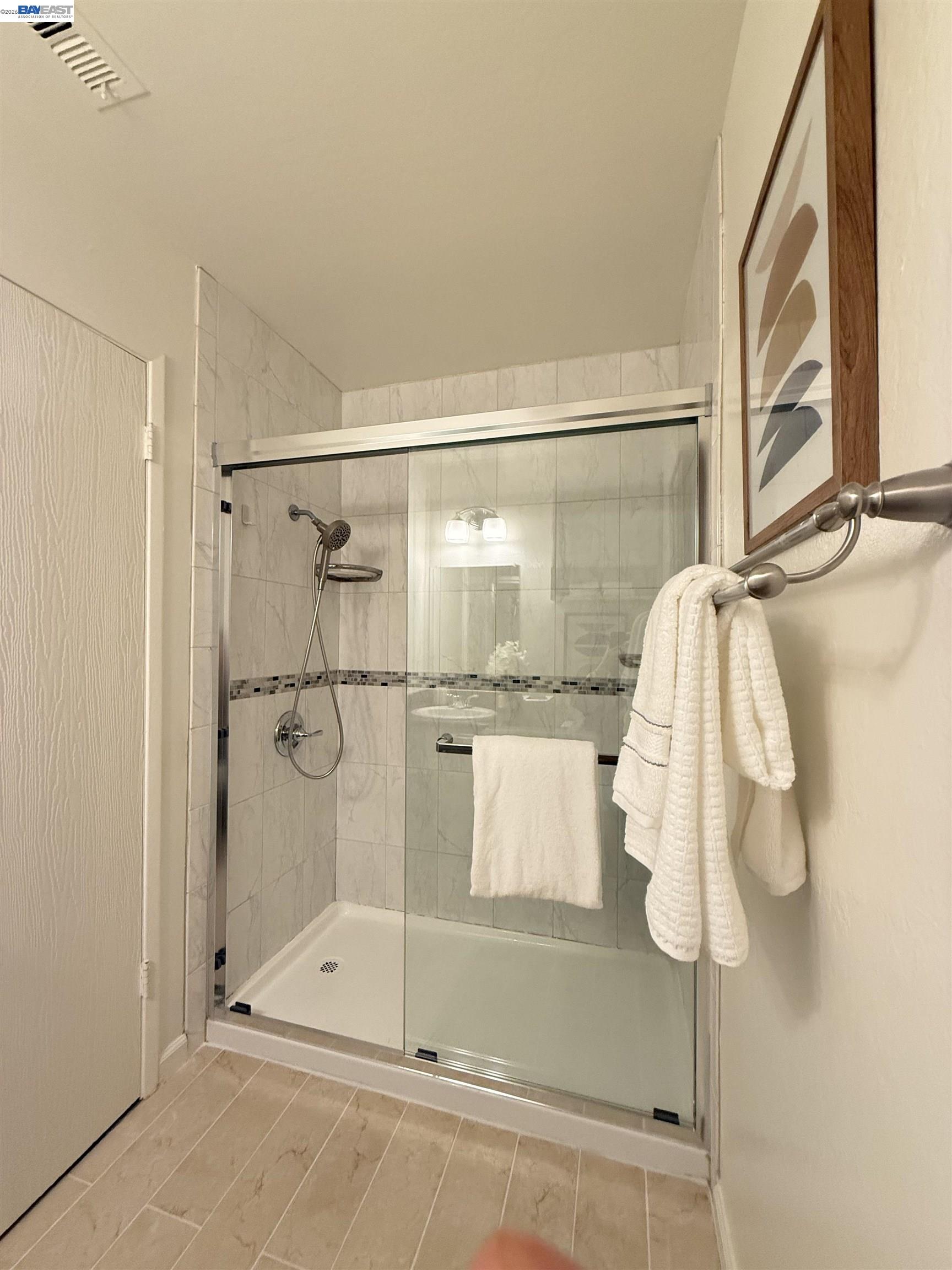 Photo #20: 41126233 Listing: Photo #20