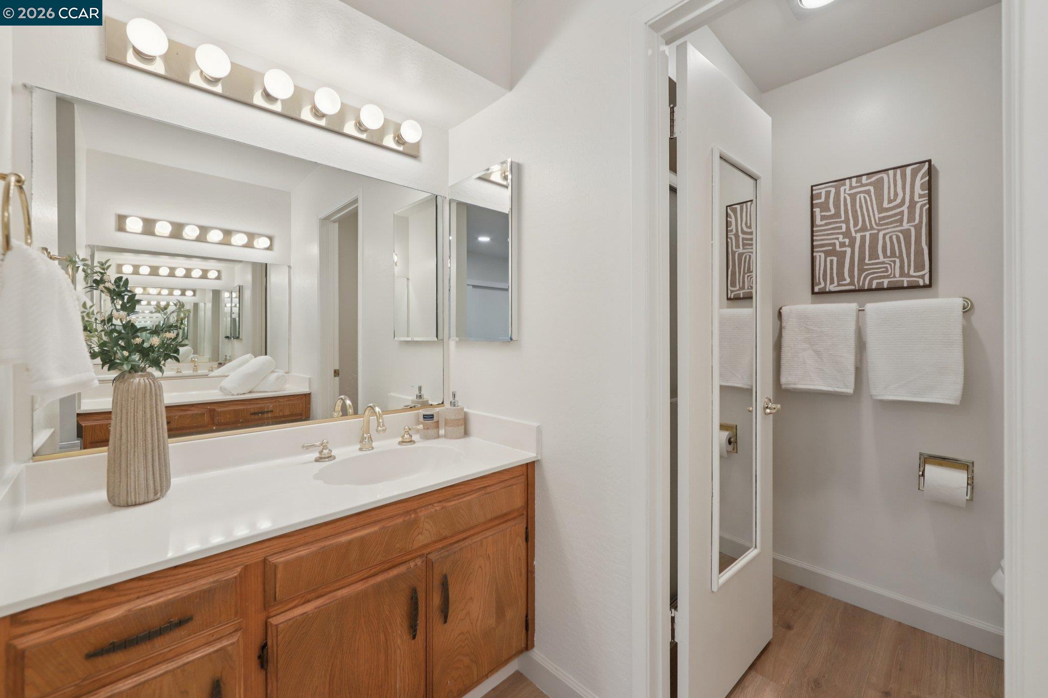 Photo #25: 41126236 Listing: Photo #25