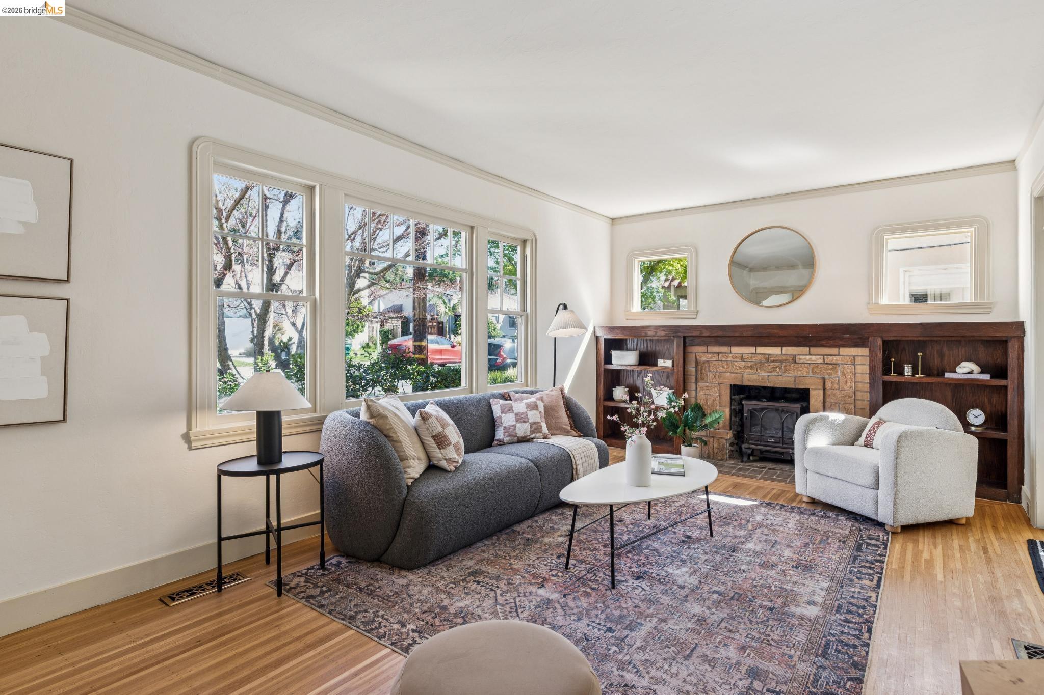 Detail Gallery Image 5 of 32 For 2833 Morgan Avenue, Oakland,  CA 94602 - 3 Beds | 2 Baths