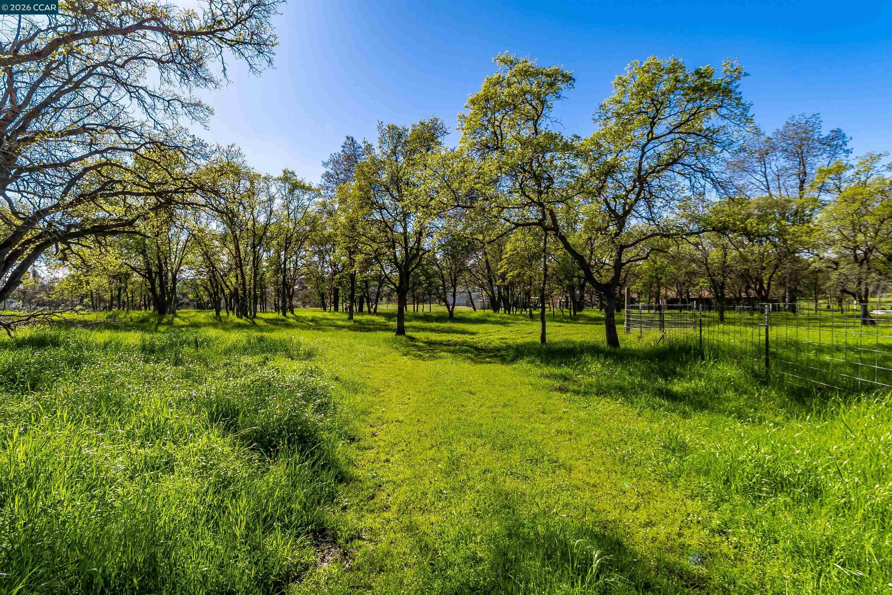 Detail Gallery Image 43 of 56 For 125 Sam Lynn Way, Oroville,  CA 95966 - 3 Beds | 2 Baths