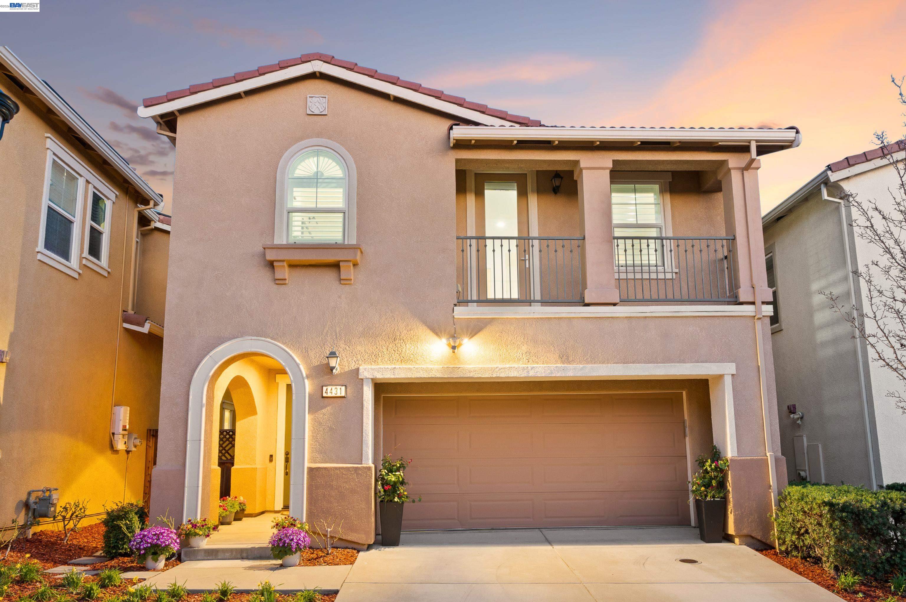 Detail Gallery Image 2 of 46 For 4431 Duccio Pl, Dublin,  CA 94568 - 4 Beds | 3/1 Baths