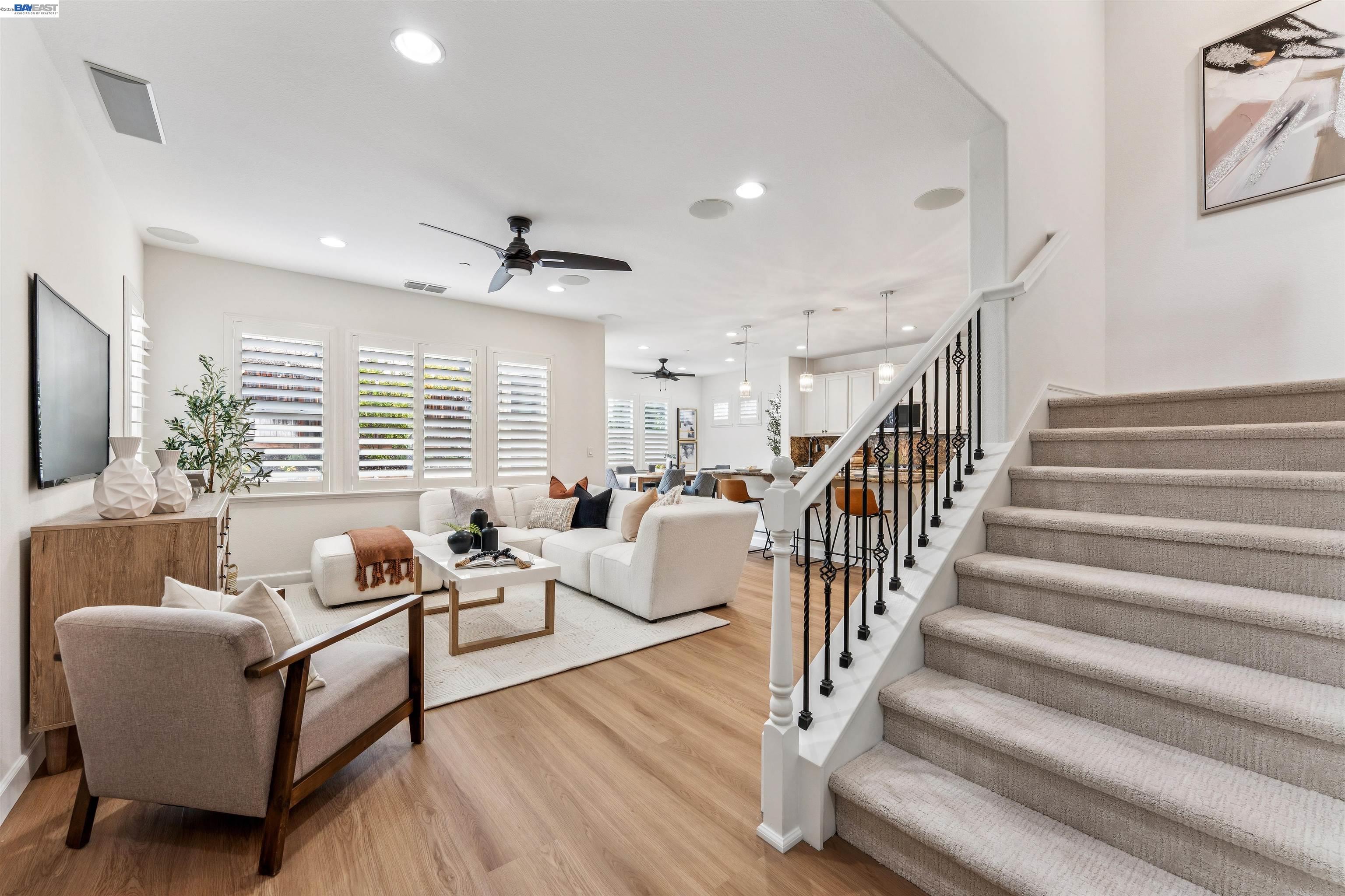 Detail Gallery Image 14 of 46 For 4431 Duccio Pl, Dublin,  CA 94568 - 4 Beds | 3/1 Baths