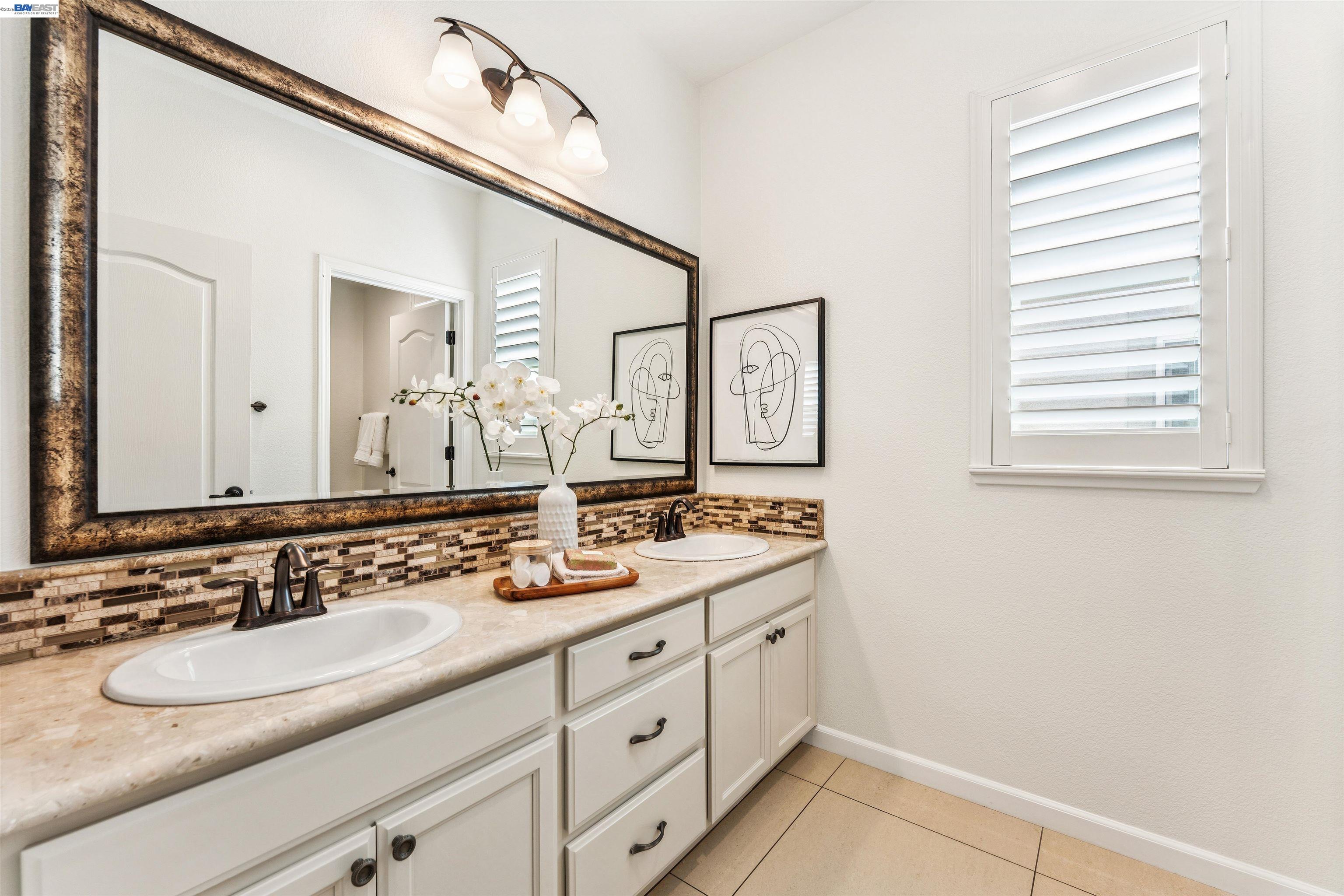 Detail Gallery Image 26 of 46 For 4431 Duccio Pl, Dublin,  CA 94568 - 4 Beds | 3/1 Baths