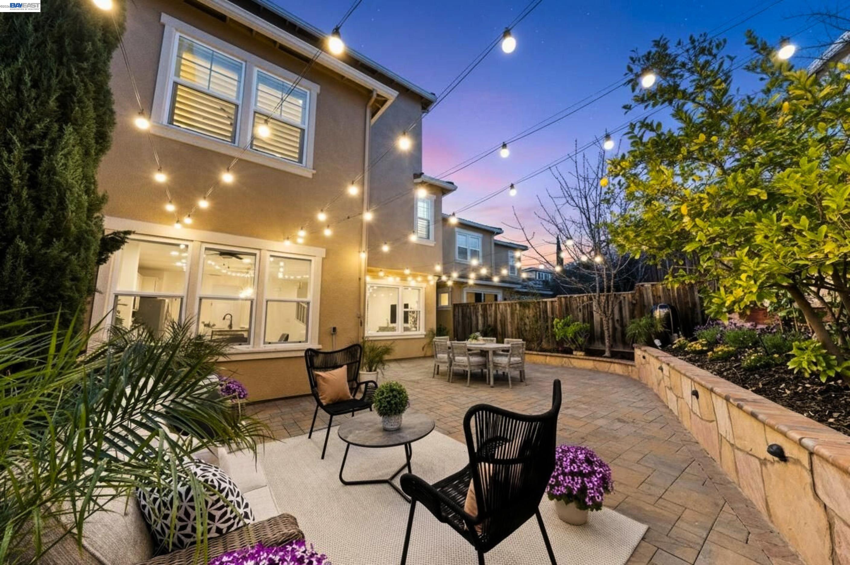 Detail Gallery Image 35 of 46 For 4431 Duccio Pl, Dublin,  CA 94568 - 4 Beds | 3/1 Baths