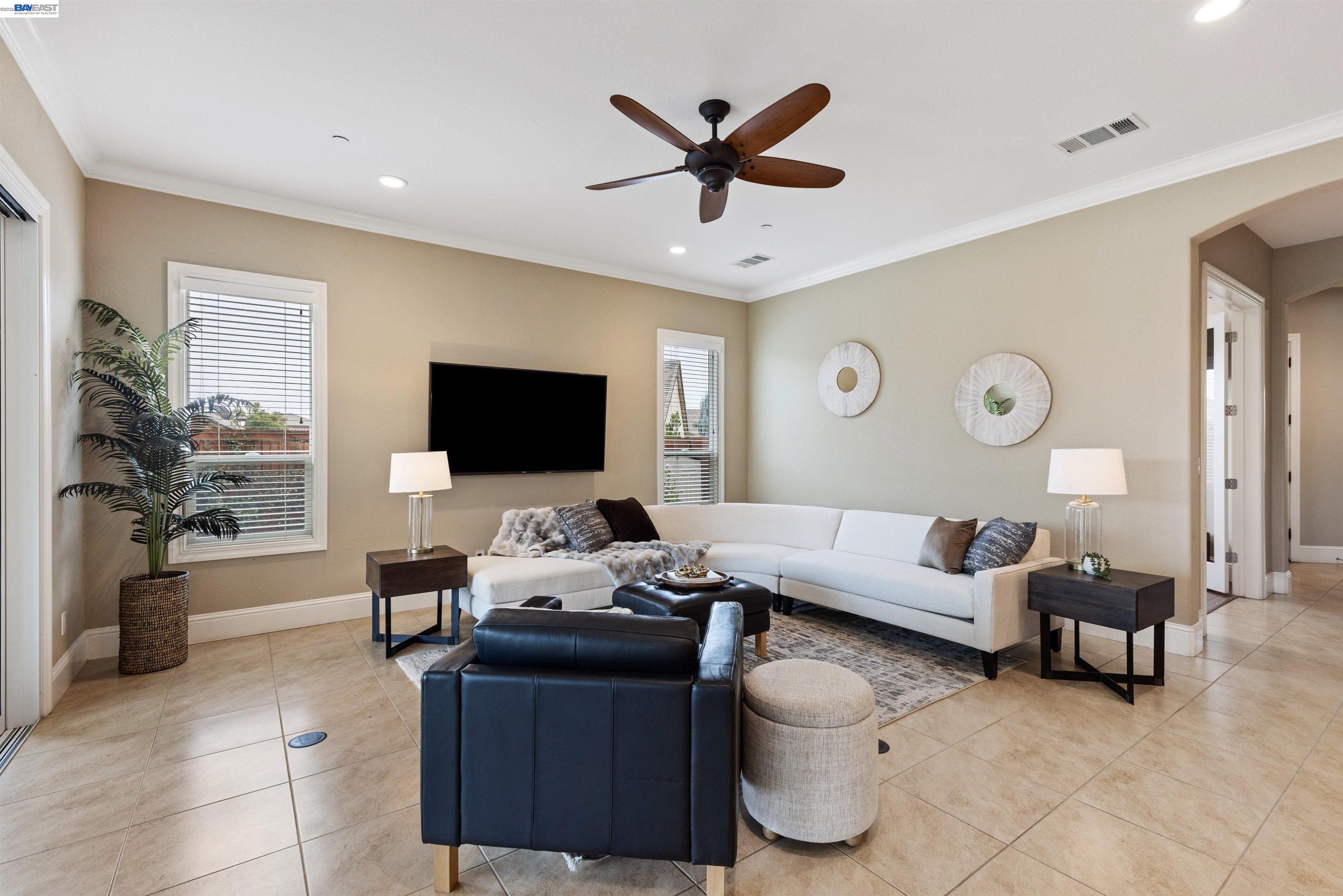 Detail Gallery Image 11 of 60 For 2062 Reserva Court, Brentwood,  CA 94513 - 2 Beds | 2/1 Baths