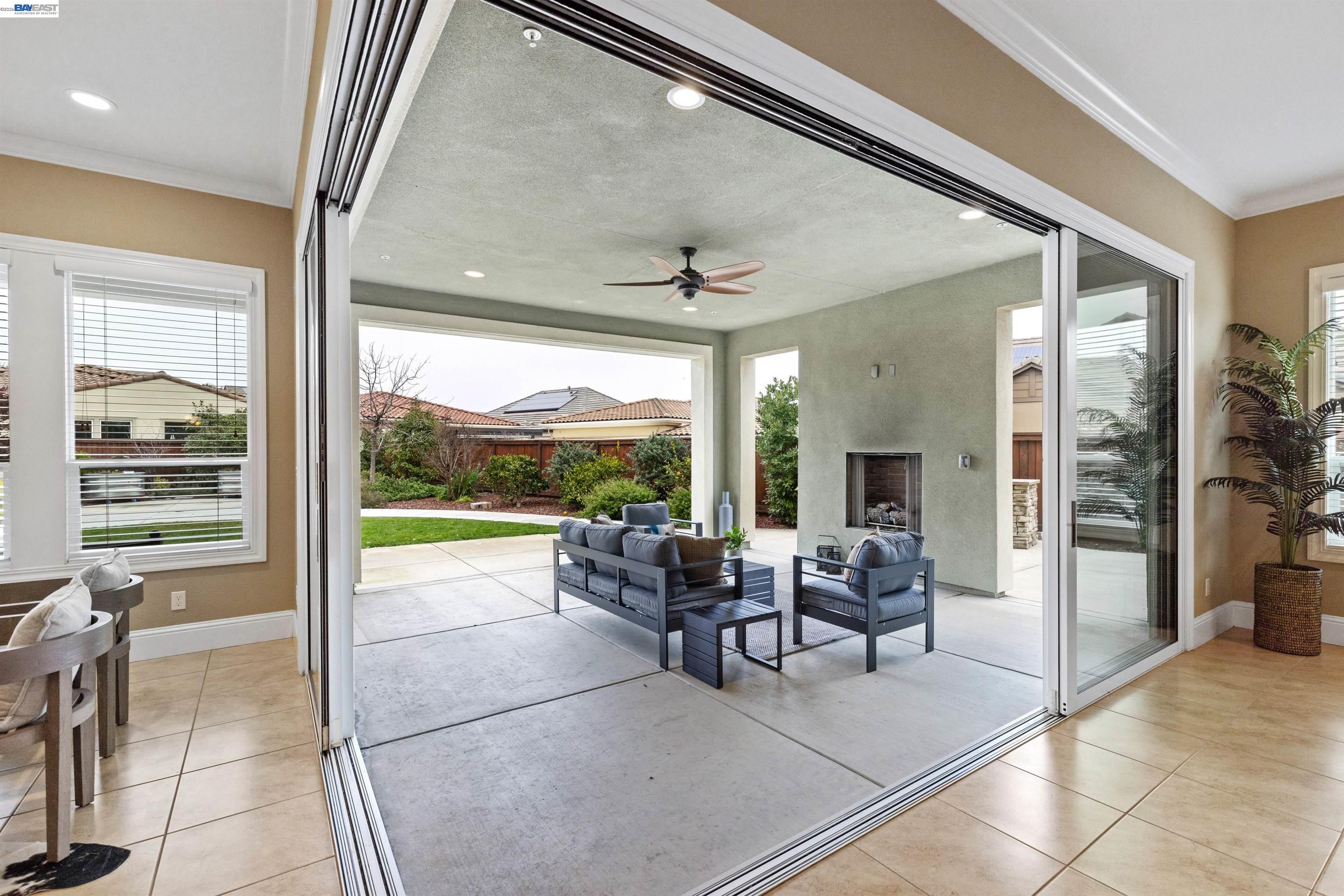 Detail Gallery Image 14 of 60 For 2062 Reserva Court, Brentwood,  CA 94513 - 2 Beds | 2/1 Baths