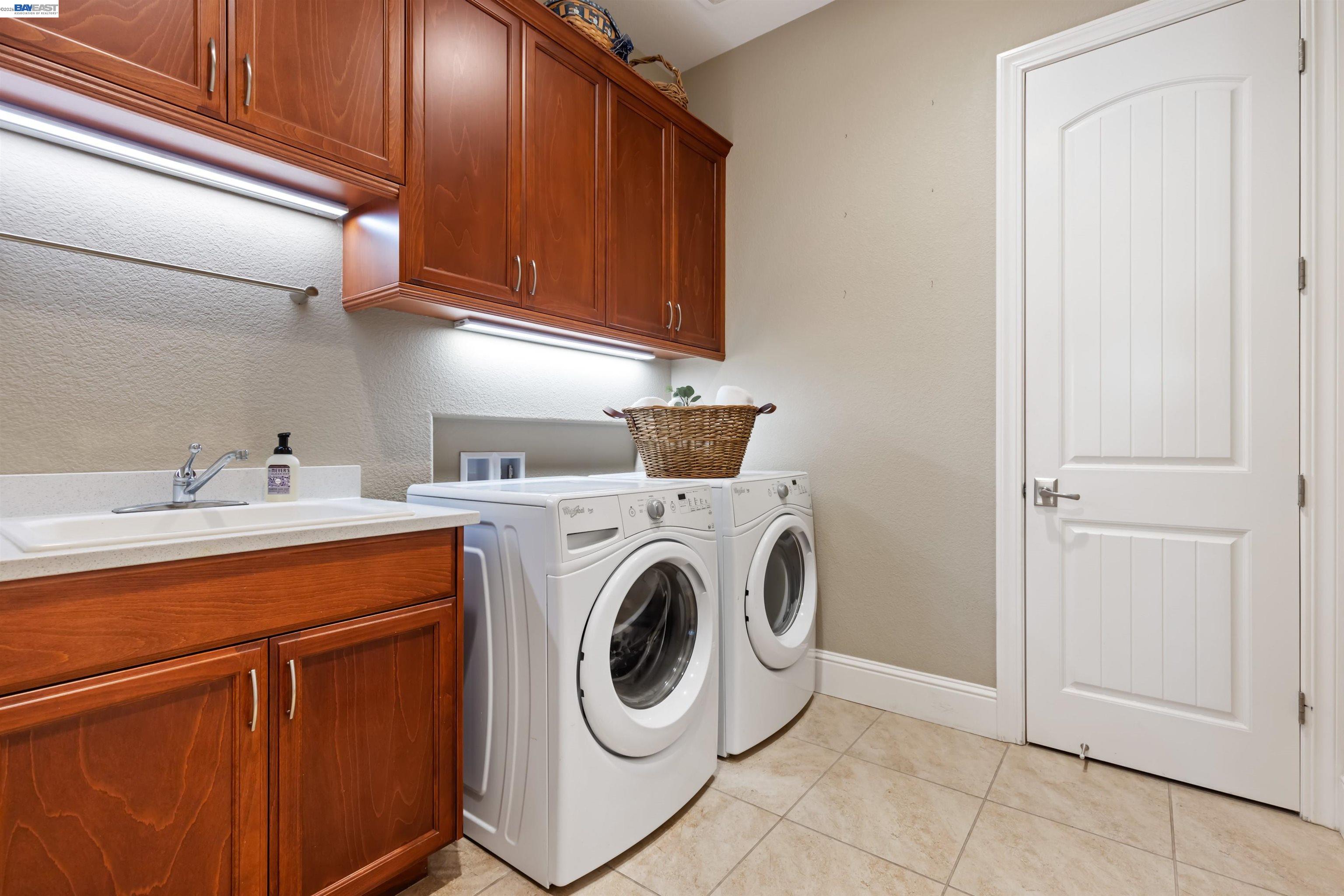 Detail Gallery Image 30 of 60 For 2062 Reserva Court, Brentwood,  CA 94513 - 2 Beds | 2/1 Baths