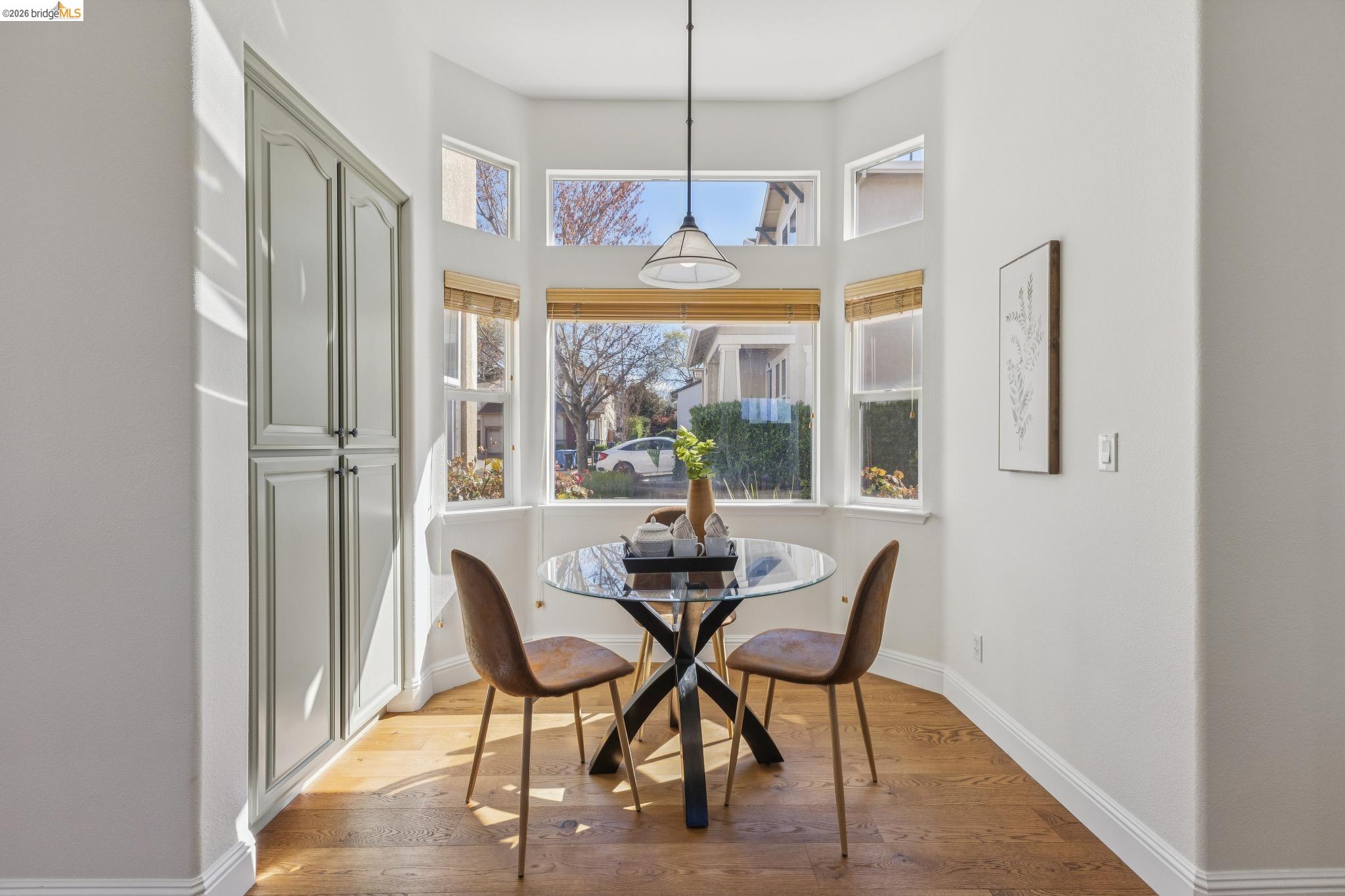 Detail Gallery Image 17 of 49 For 548 Gabriel Ct, Walnut Creek,  CA 94597 - 4 Beds | 2/1 Baths