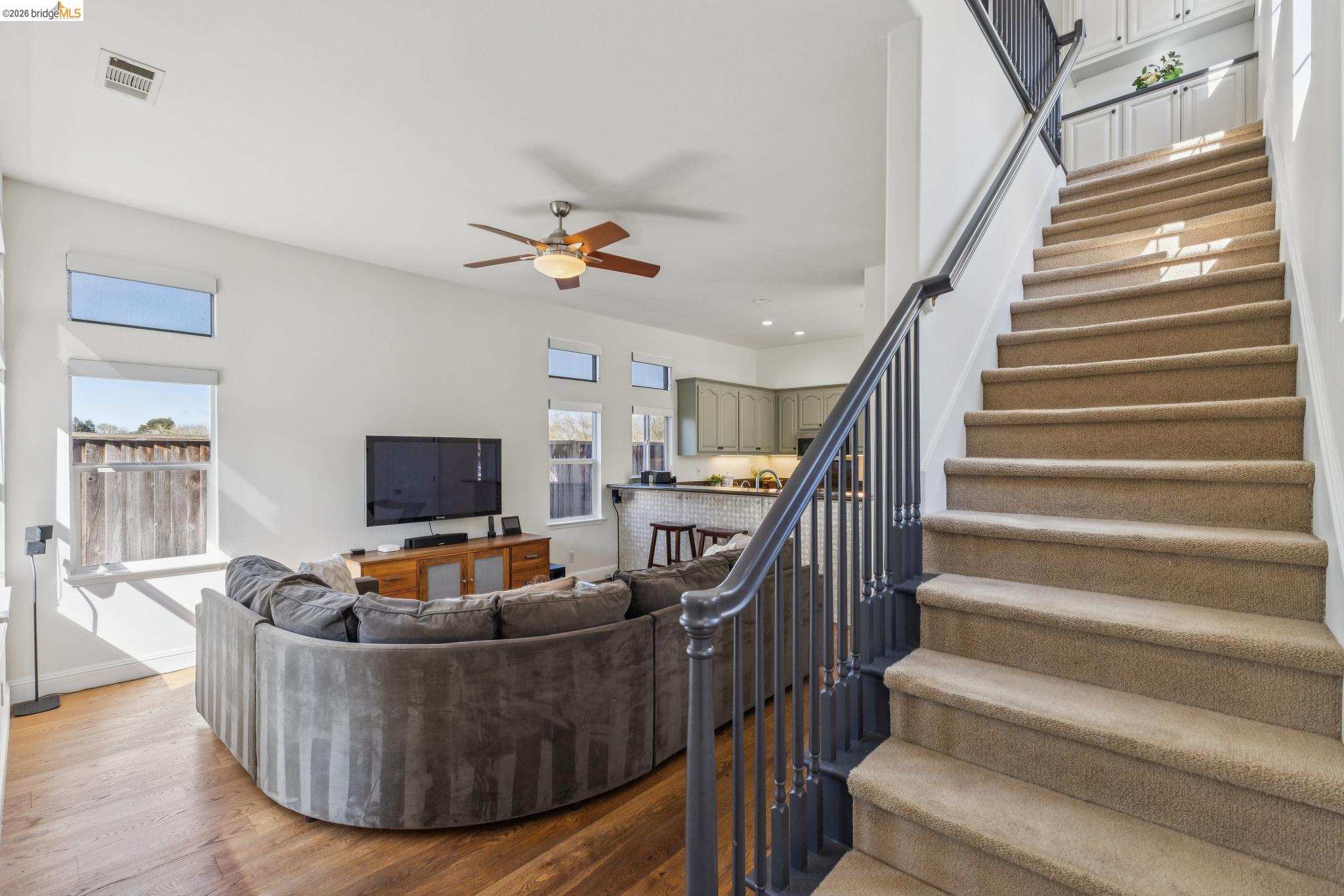 Detail Gallery Image 24 of 49 For 548 Gabriel Ct, Walnut Creek,  CA 94597 - 4 Beds | 2/1 Baths