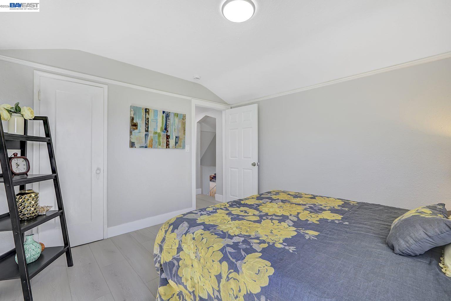 Detail Gallery Image 16 of 56 For 2834 Abbey St, Oakland,  CA 94619 - 4 Beds | 3/1 Baths