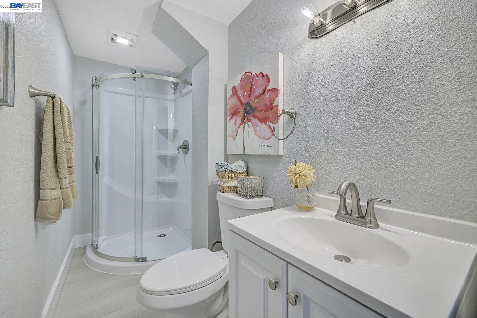 Detail Gallery Image 35 of 56 For 2834 Abbey St, Oakland,  CA 94619 - 4 Beds | 3/1 Baths